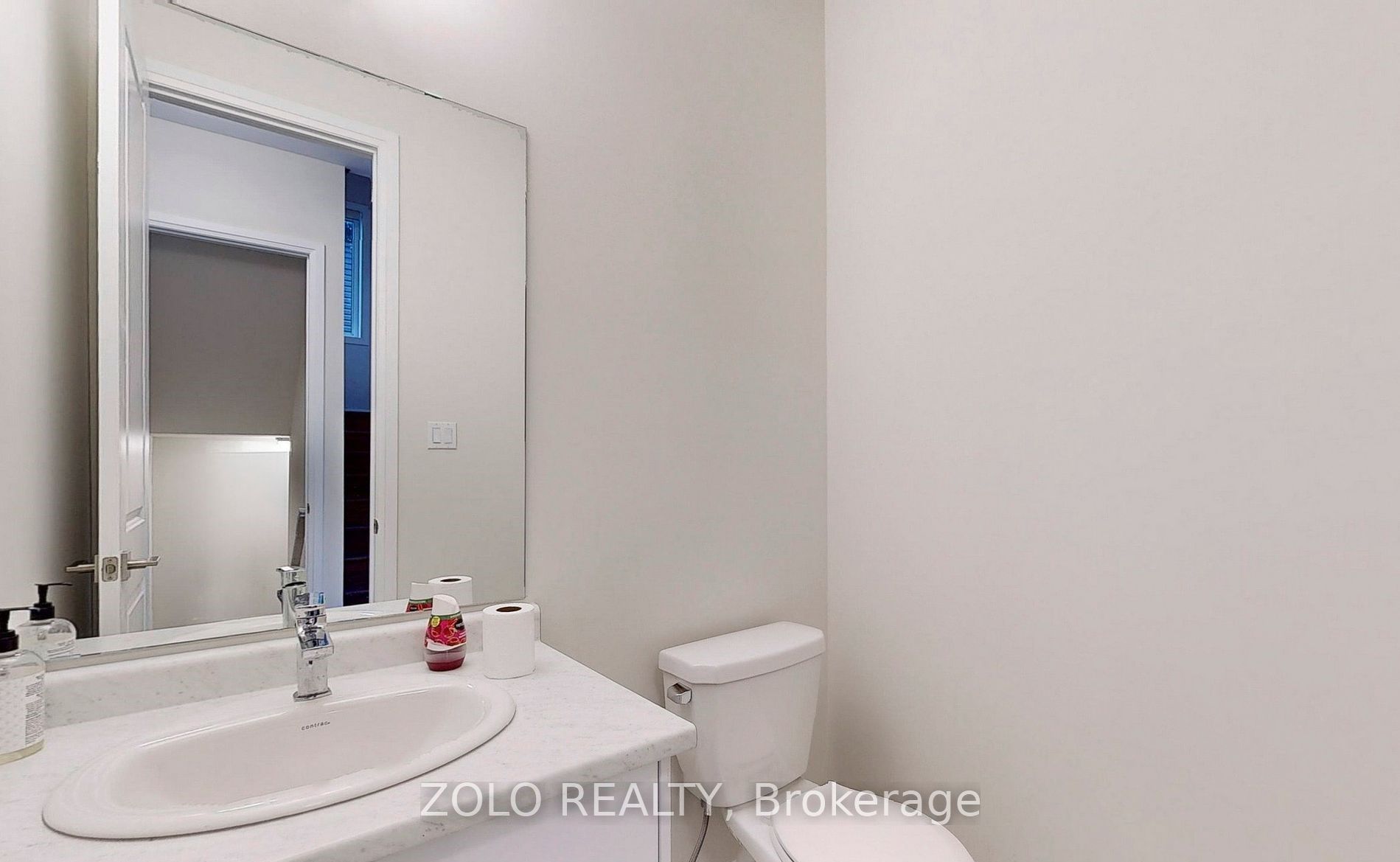 3705 Lakepoint Drive Property Photo 16