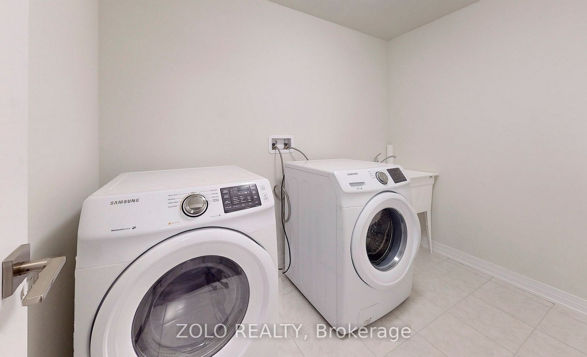 3705 Lakepoint Drive Property Photo 23