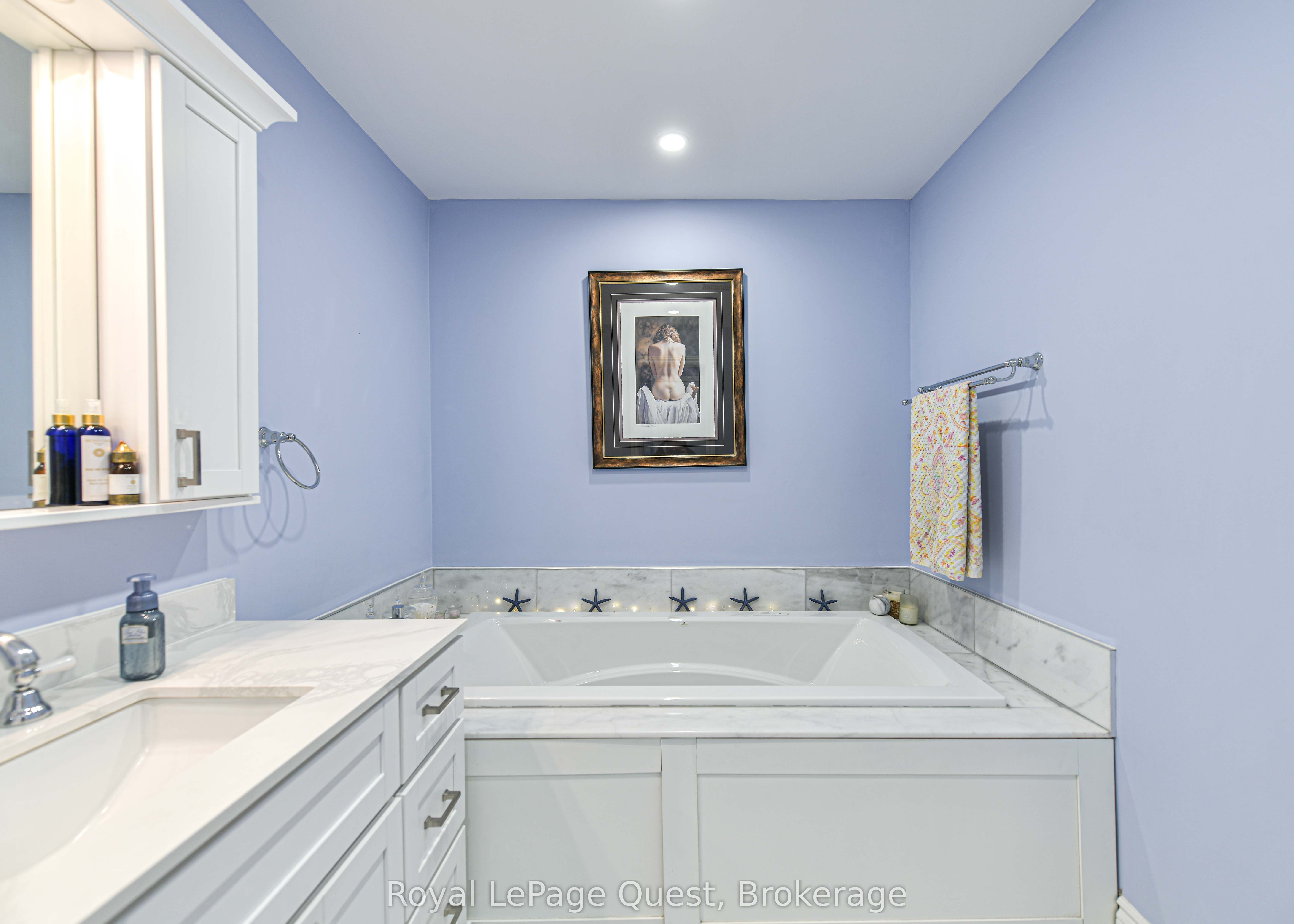 585 Atherley Road 2 Property Photo 23