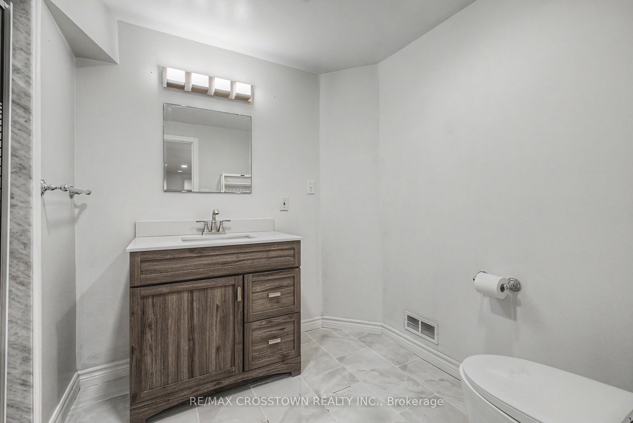 31 Logan Court Property Photo 34