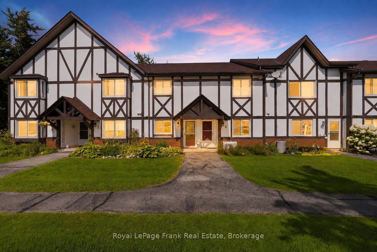 31 Laguna Parkway 3 Property Photo 1