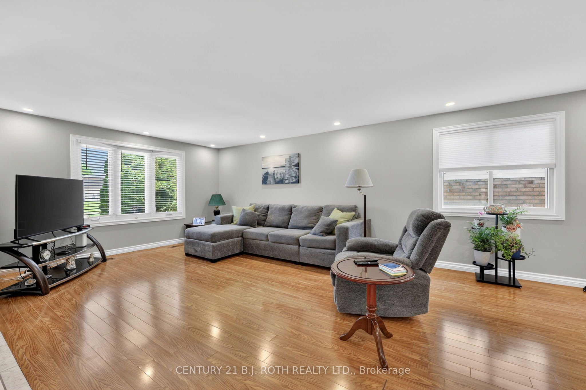 6 Ford Street Property Photo 5