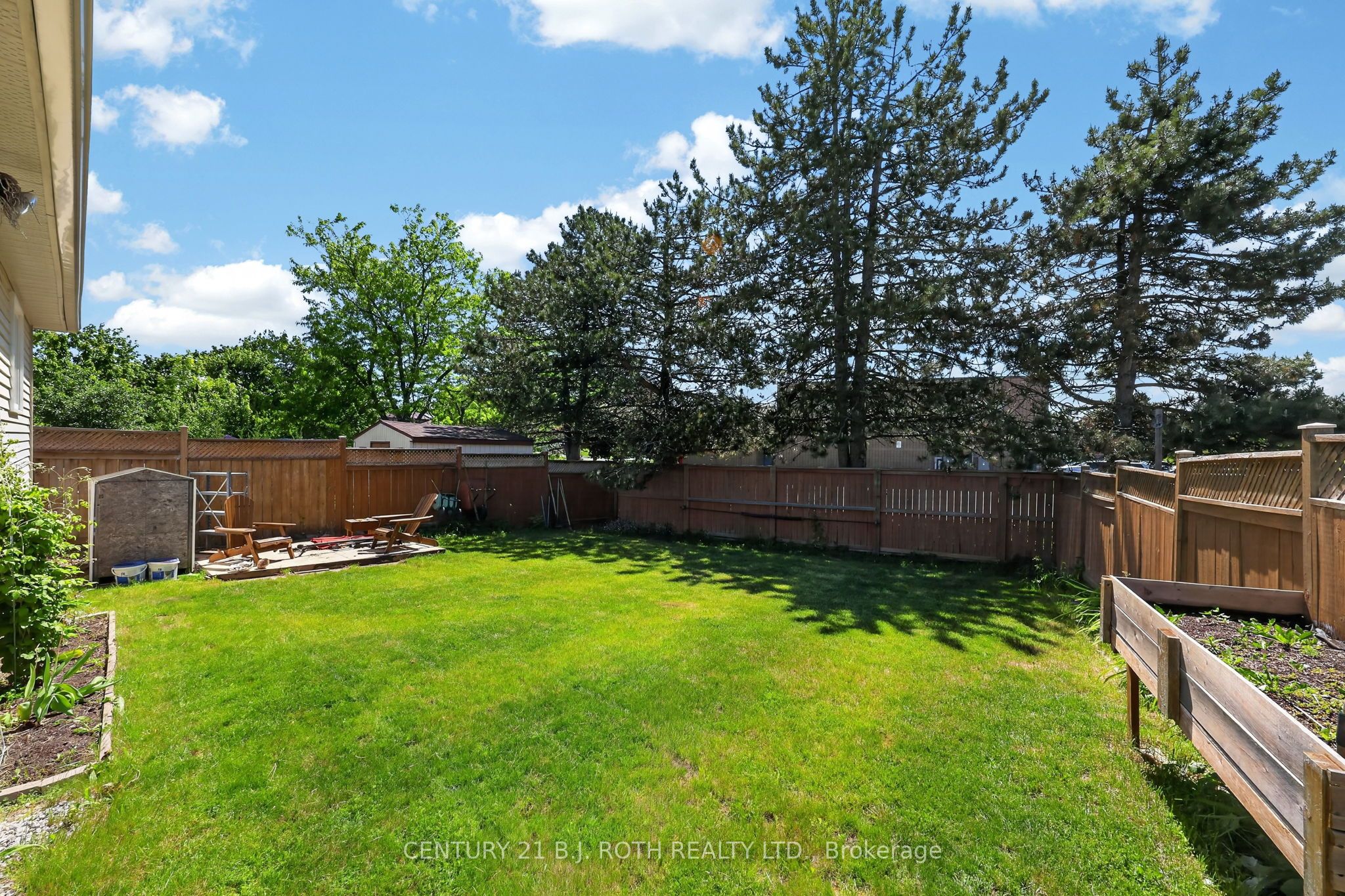 6 Ford Street Property Photo 33