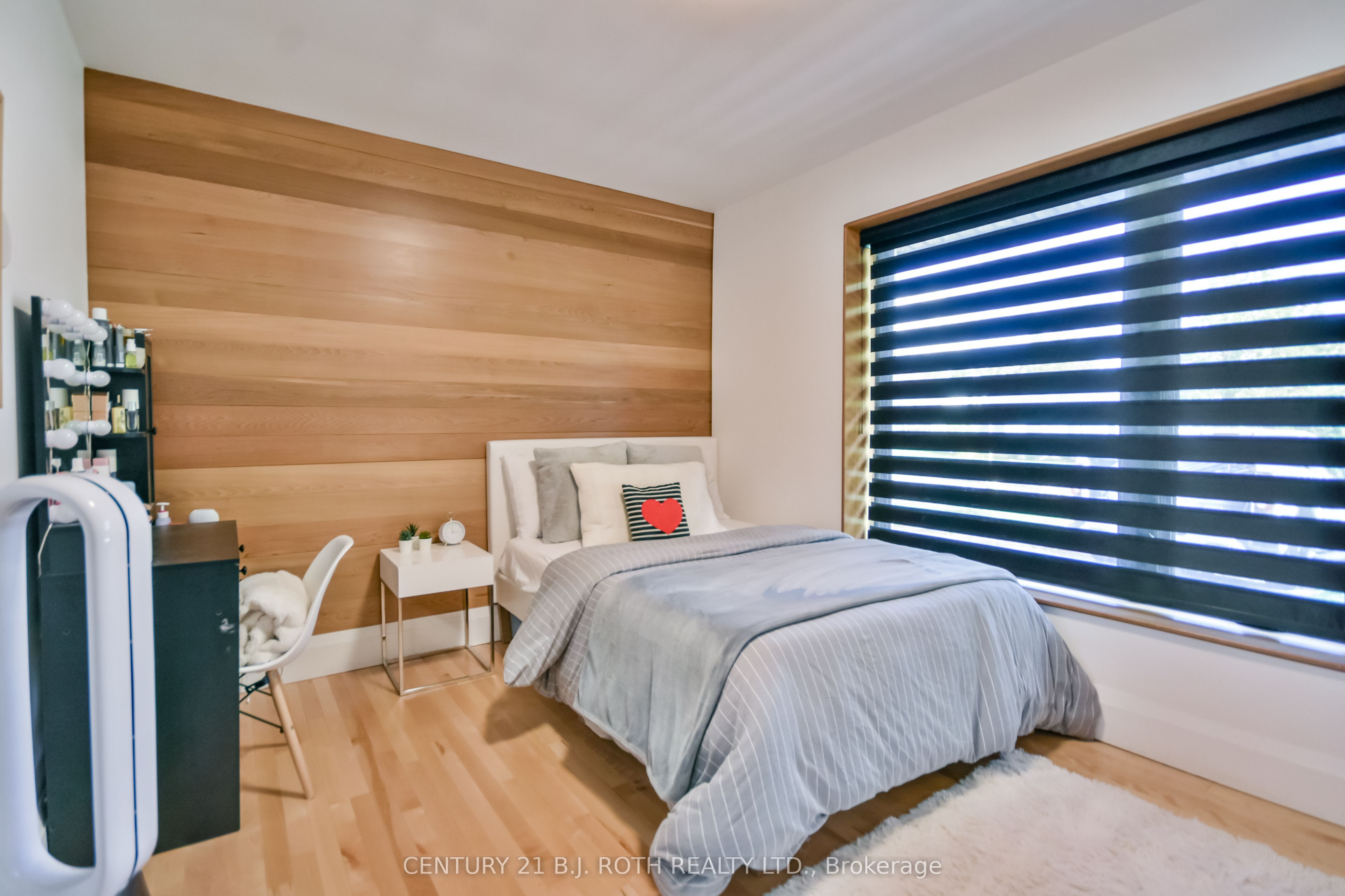 20 Weldon Street Property Photo 26