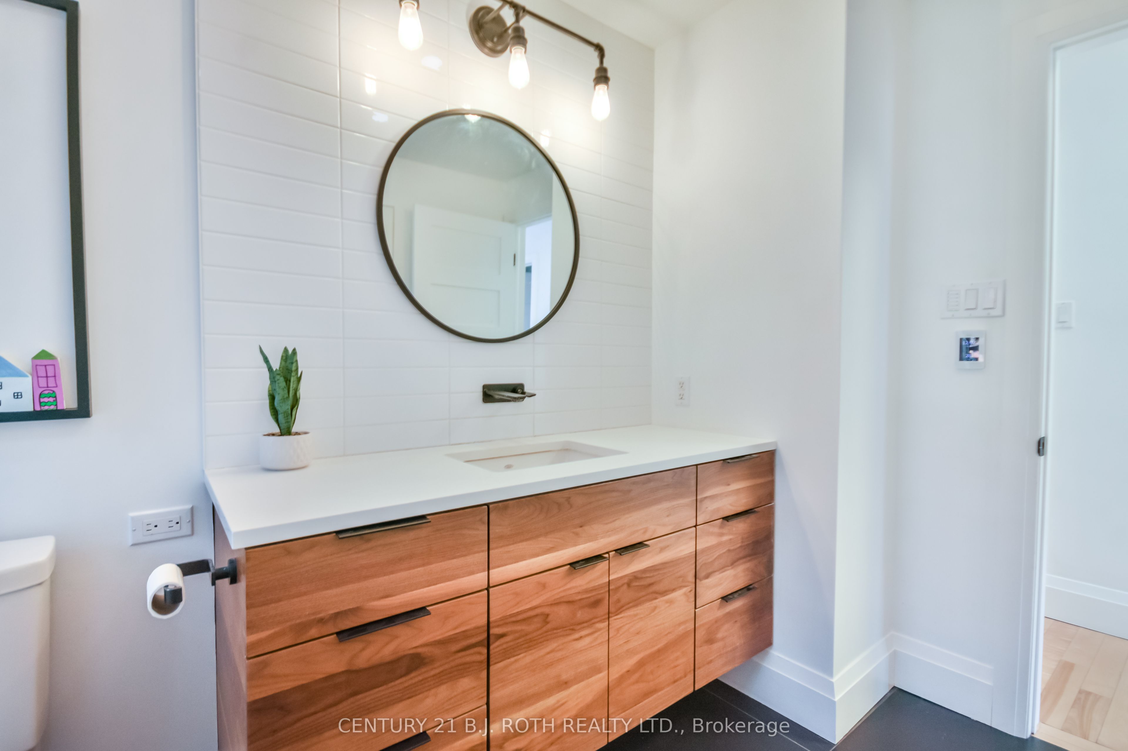 20 Weldon Street Property Photo 27