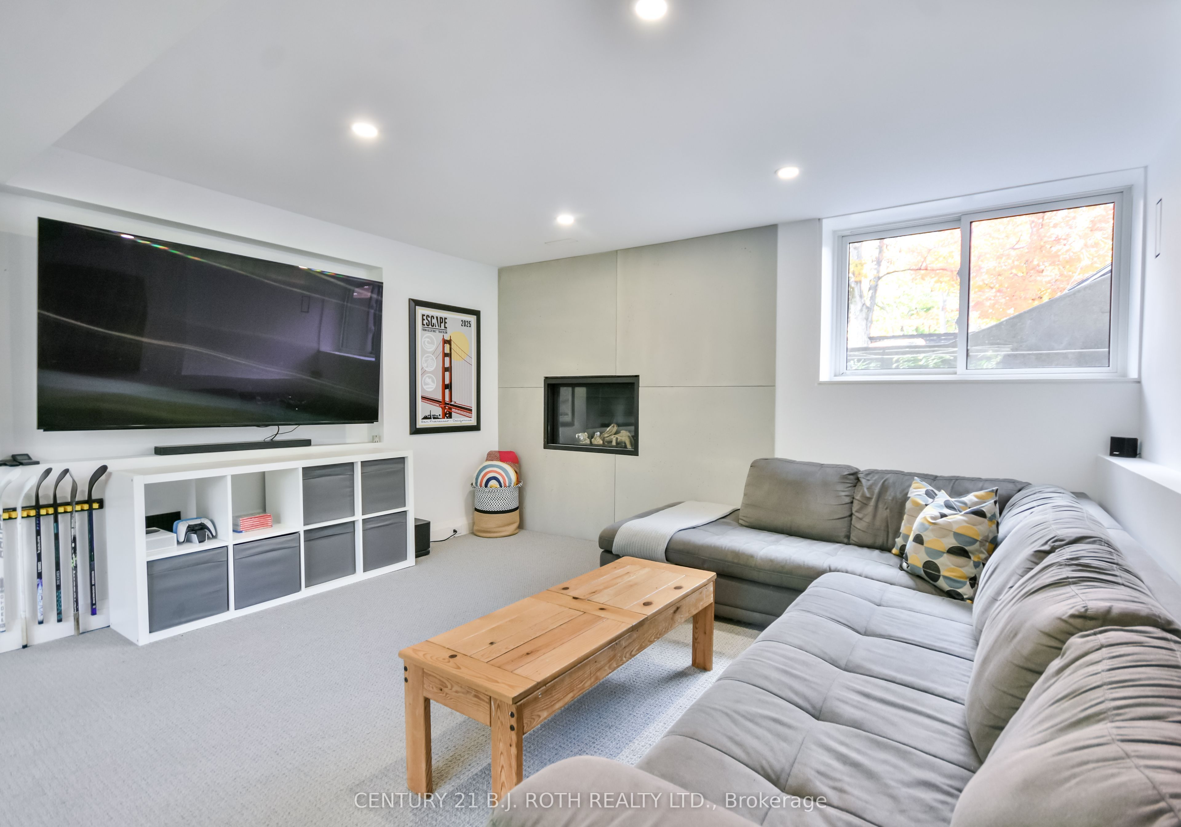 20 Weldon Street Property Photo 35