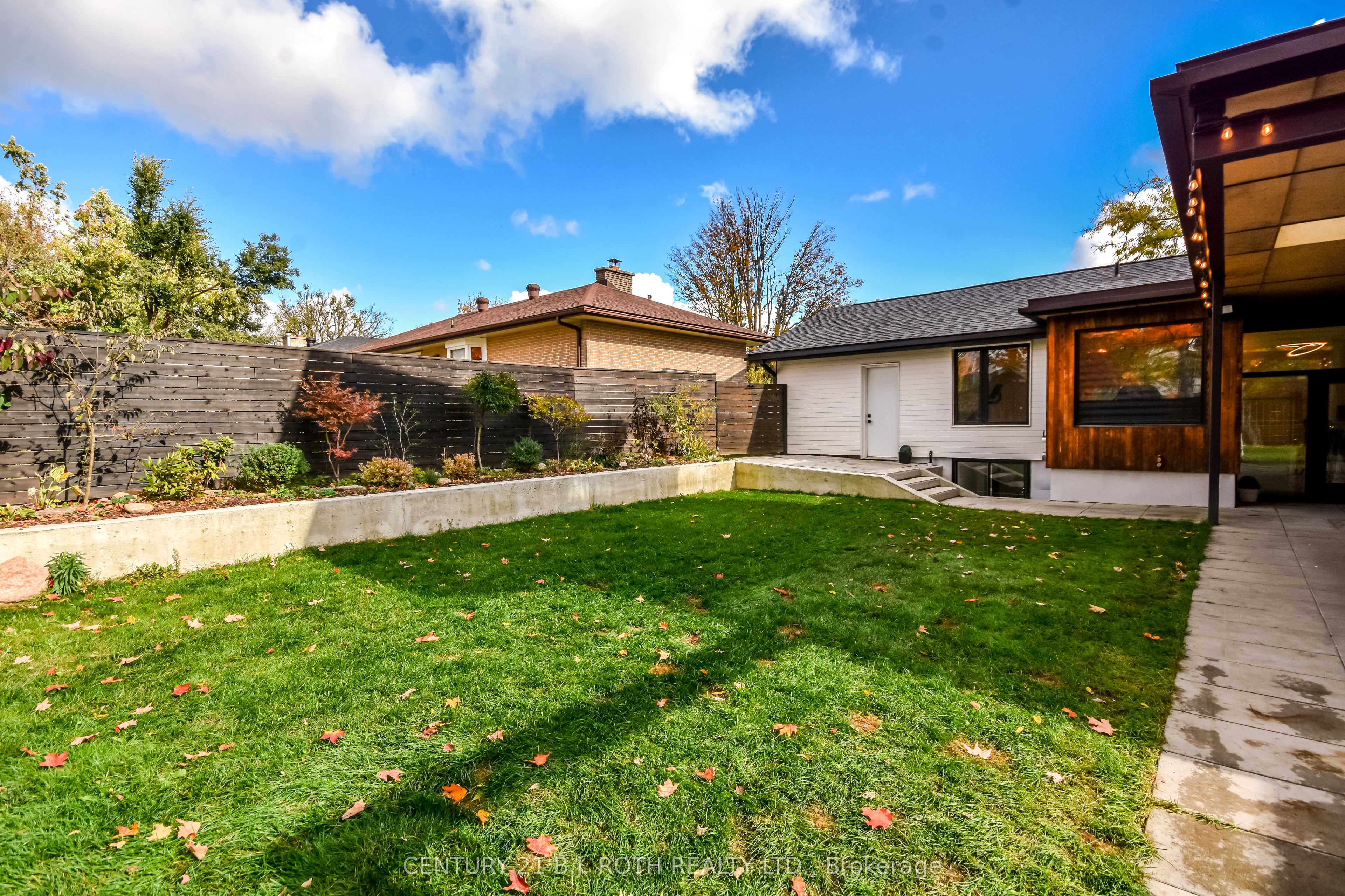 20 Weldon Street Property Photo 43