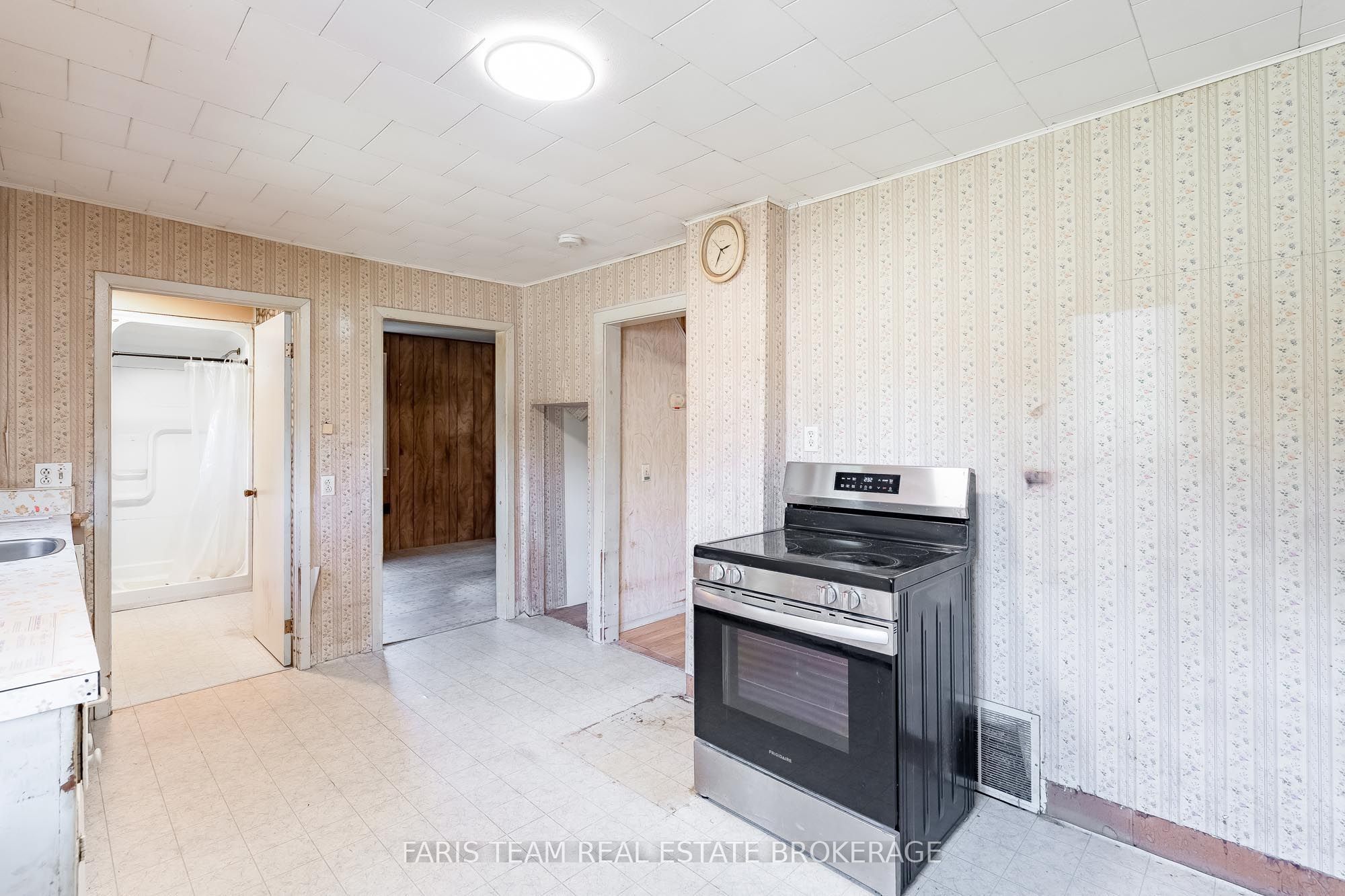 29 Marsh Lane Property Photo 8