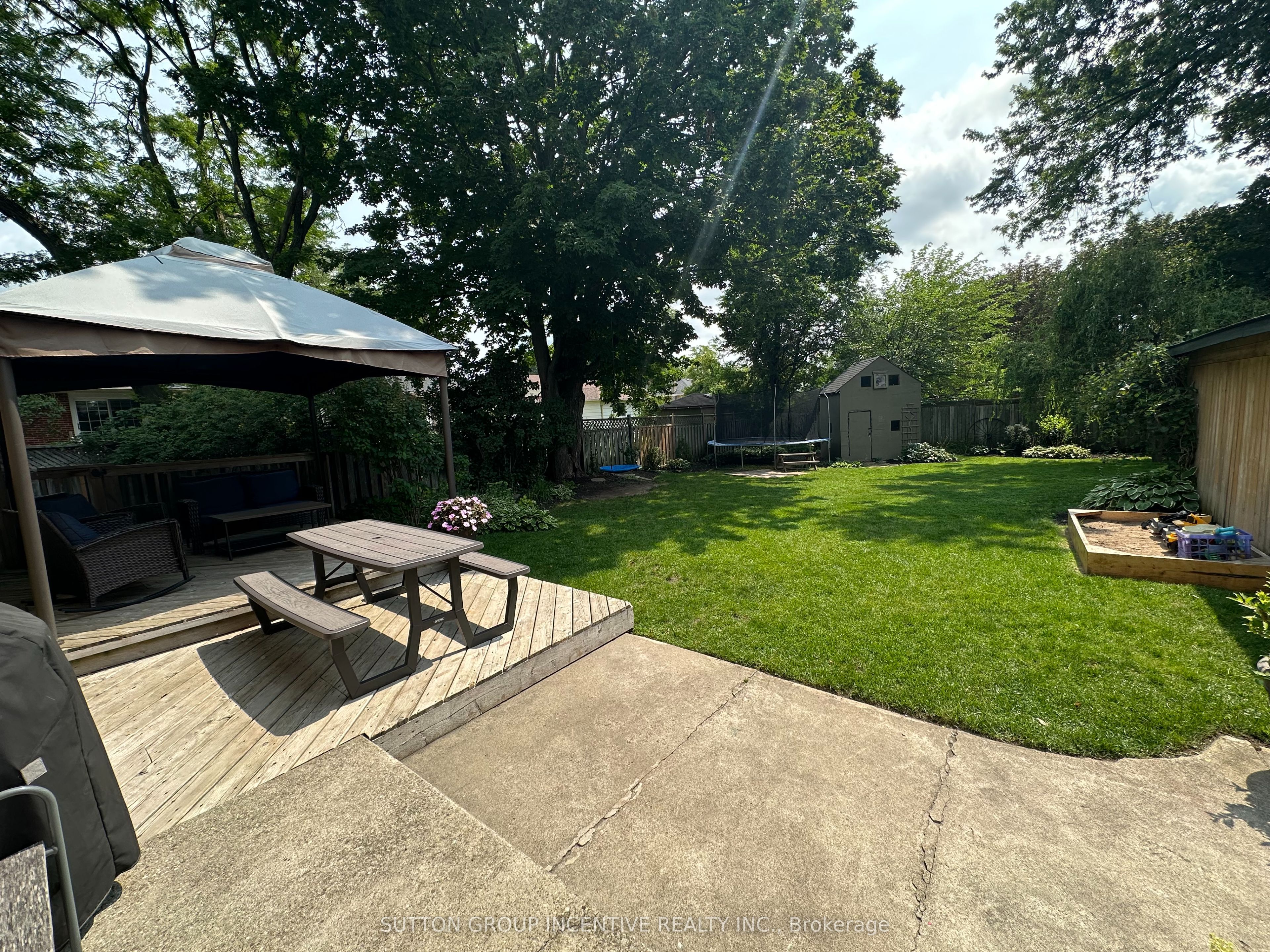 23 Northpark Road Property Photo 22