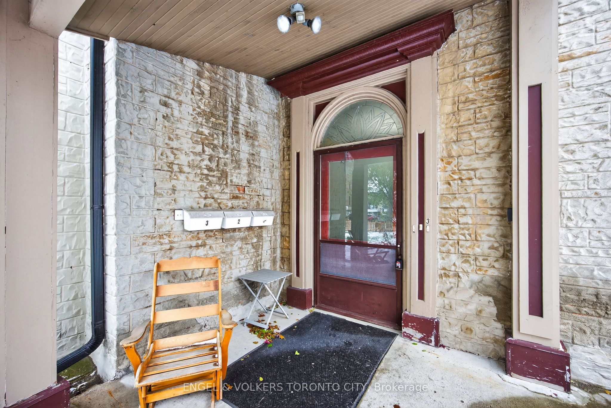 64 High Street Property Photo 3