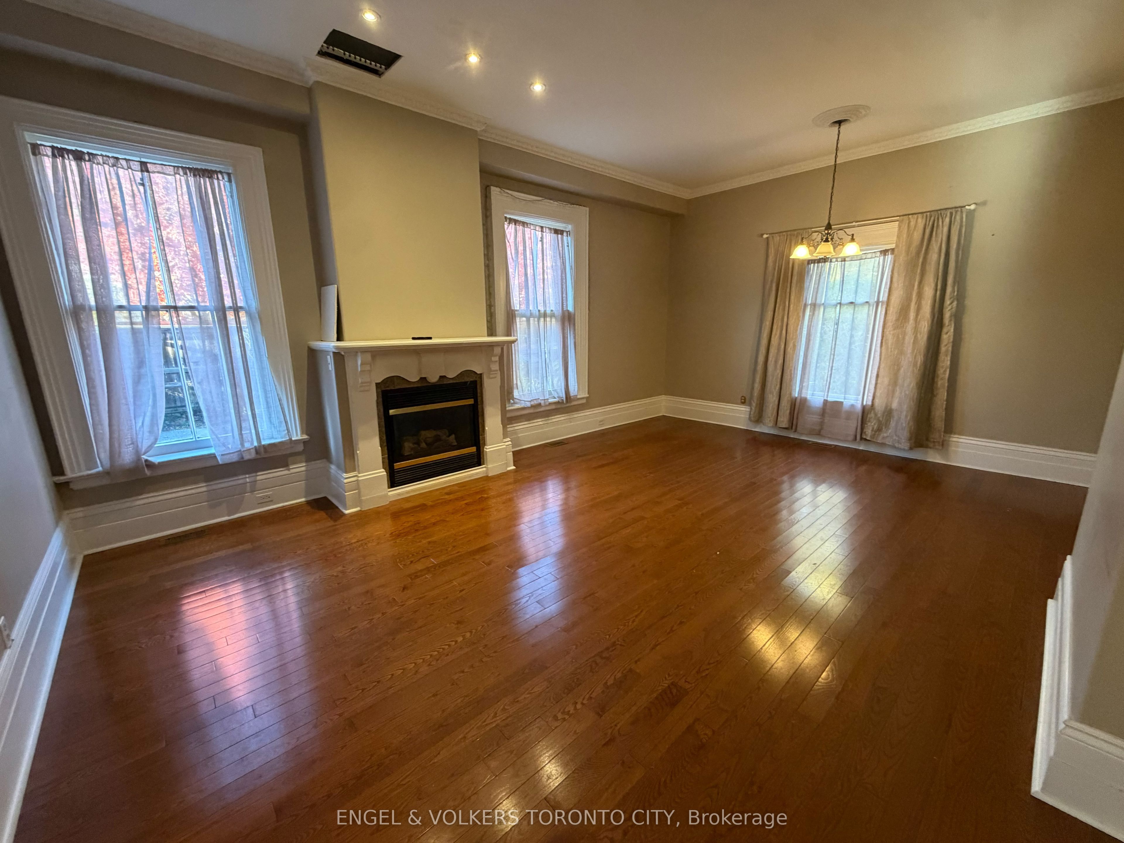 64 High Street Property Photo 7