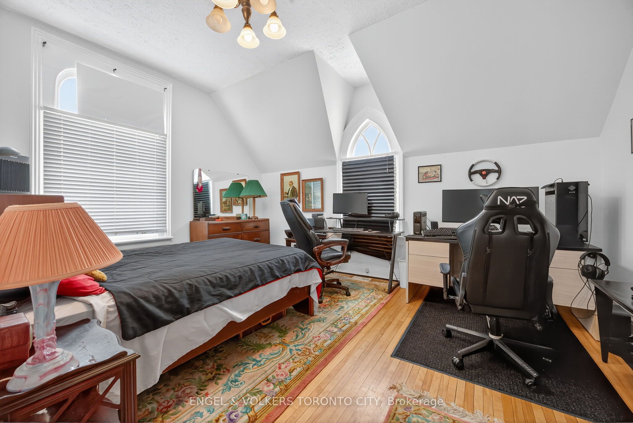 64 High Street Property Photo 19