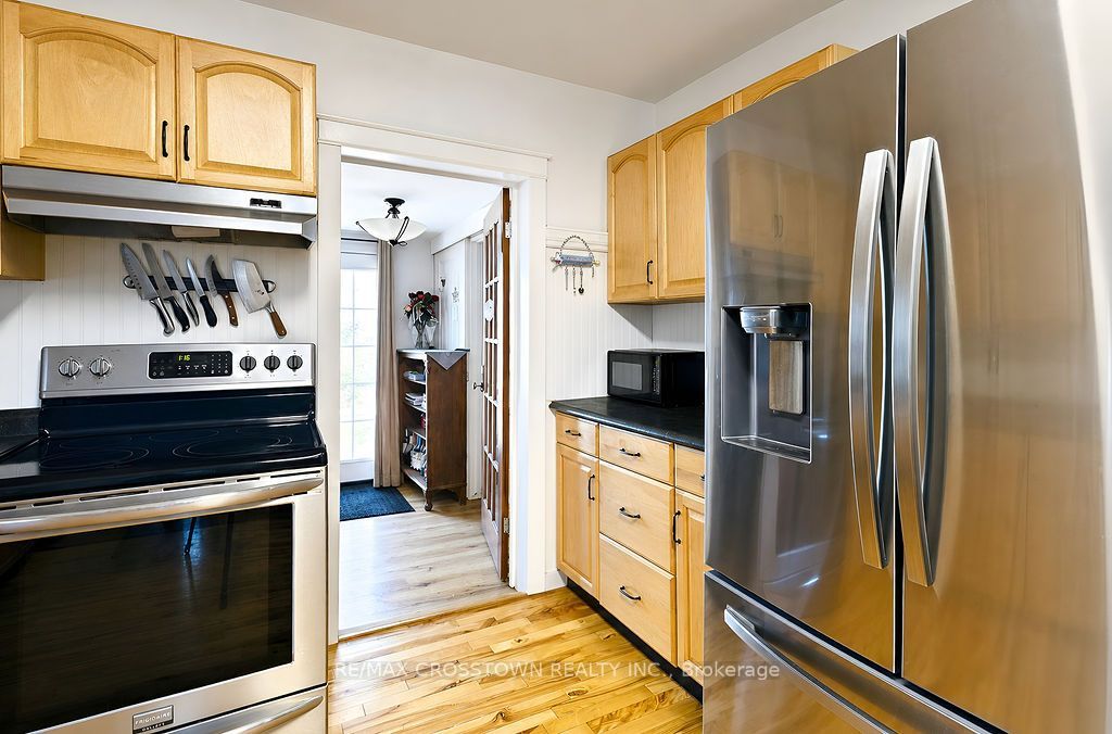 66 Maple Street Property Photo 10