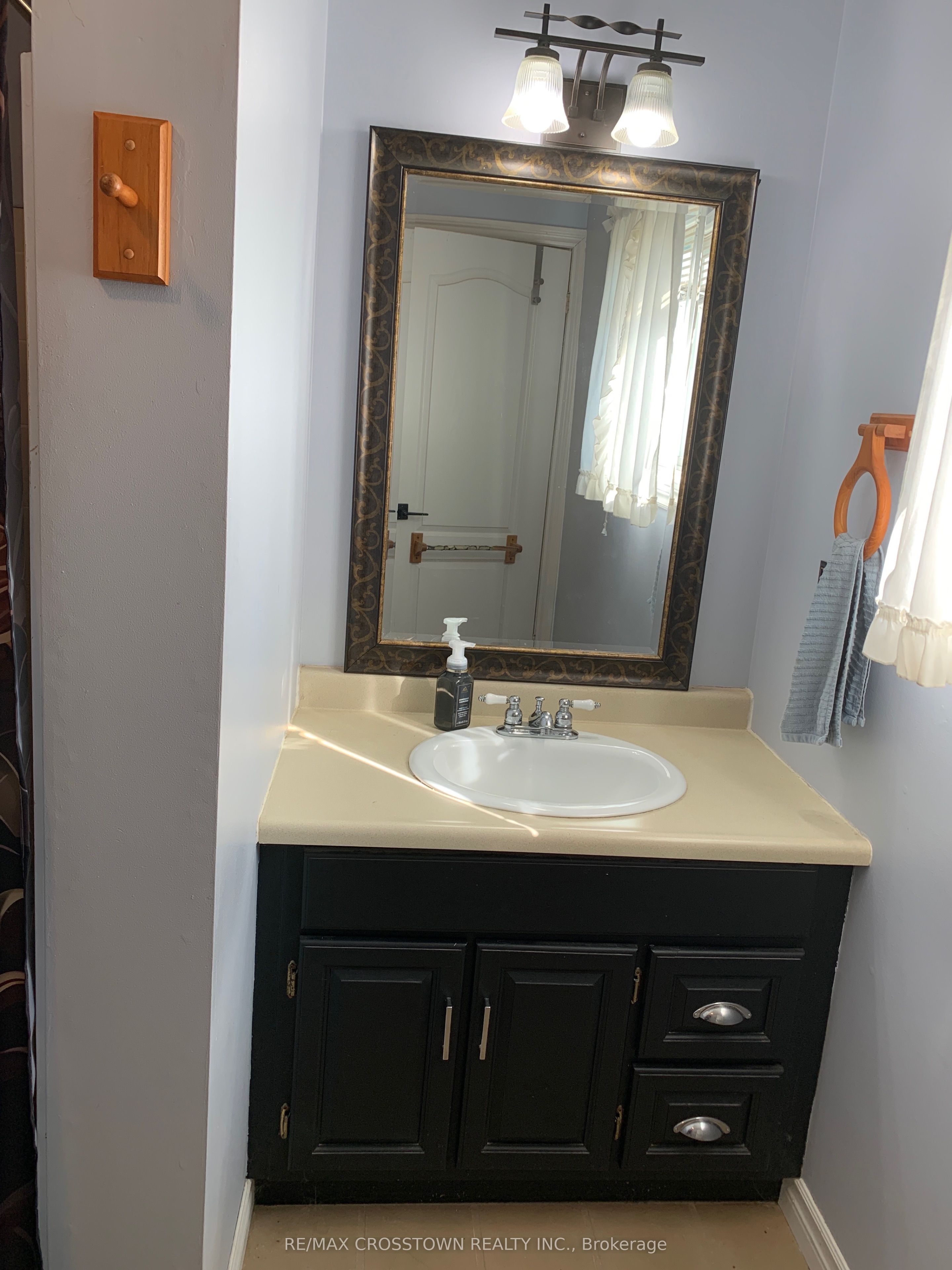 66 Maple Street Property Photo 15