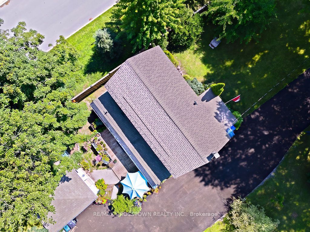 66 Maple Street Property Photo 35