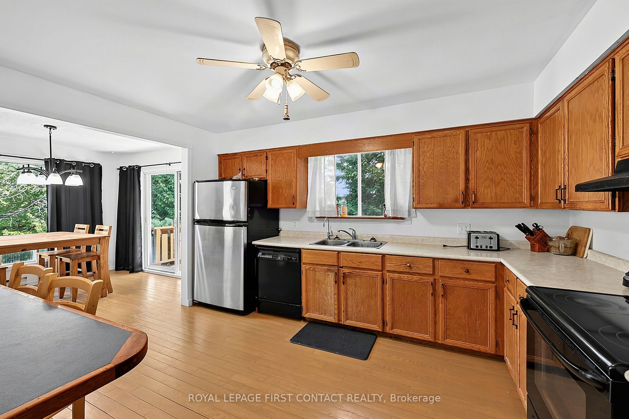 4576 Line 5 Line N Property Photo 11