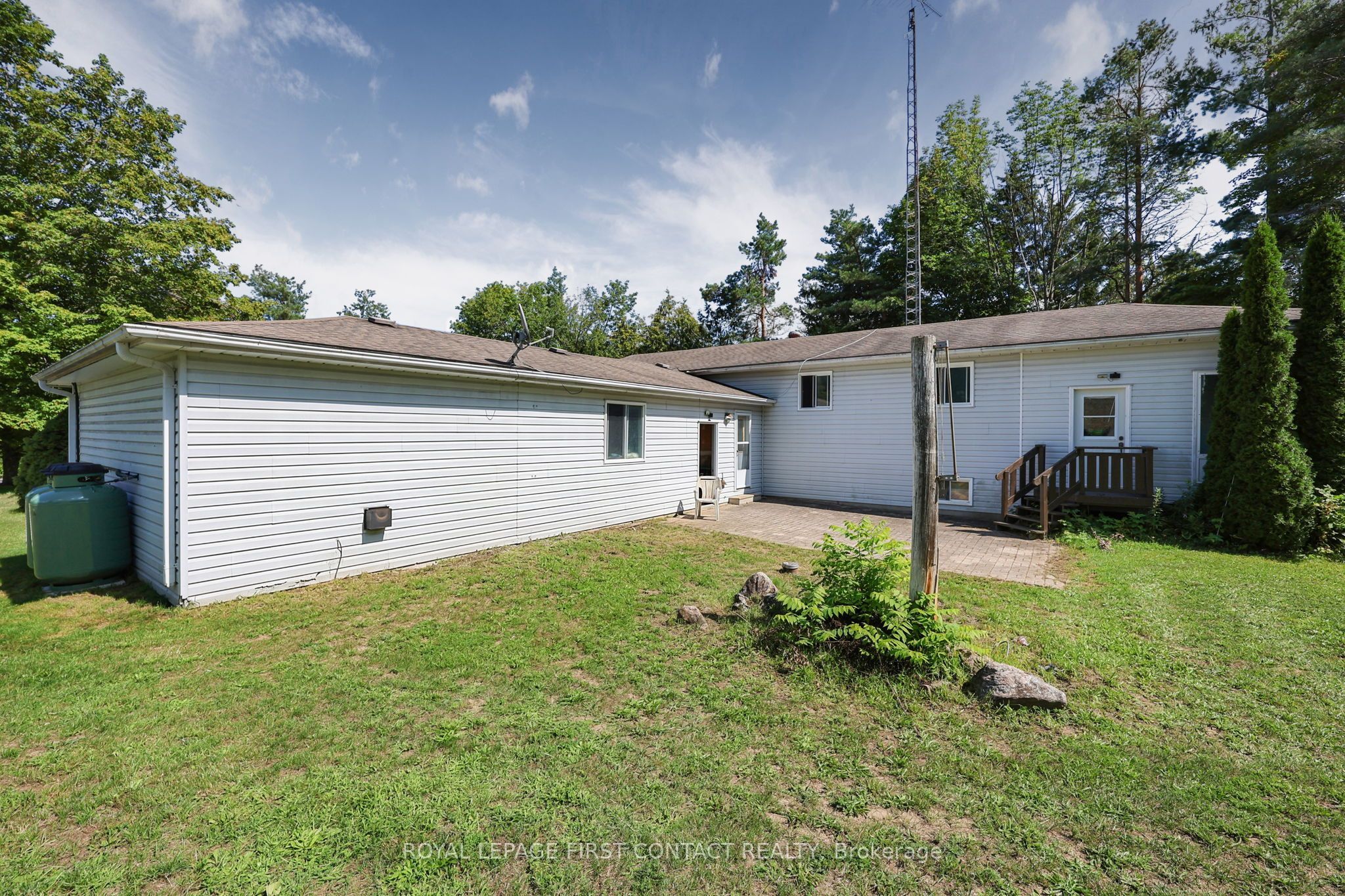 4576 Line 5 Line N Property Photo 30
