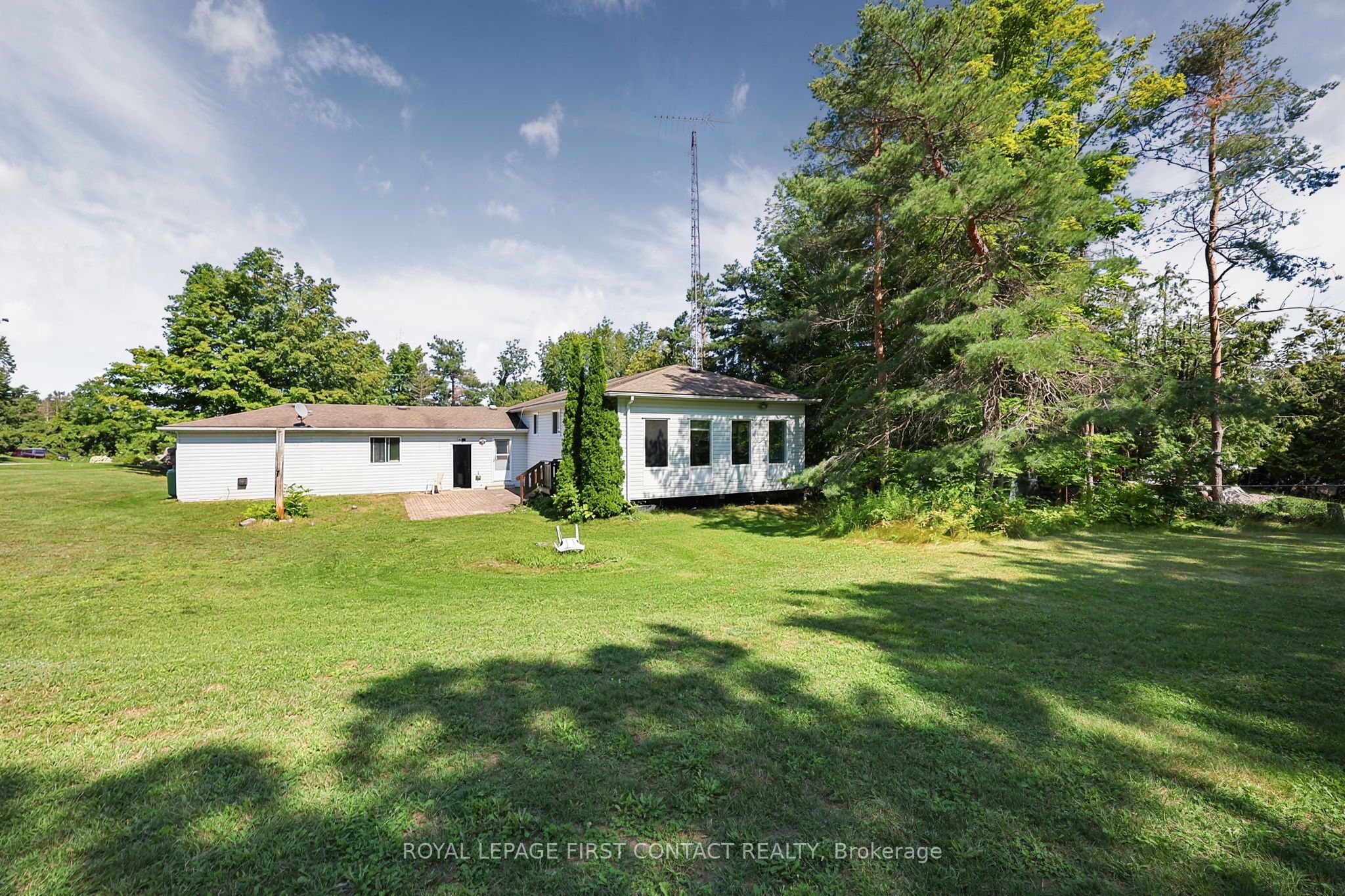 4576 Line 5 Line N Property Photo 32