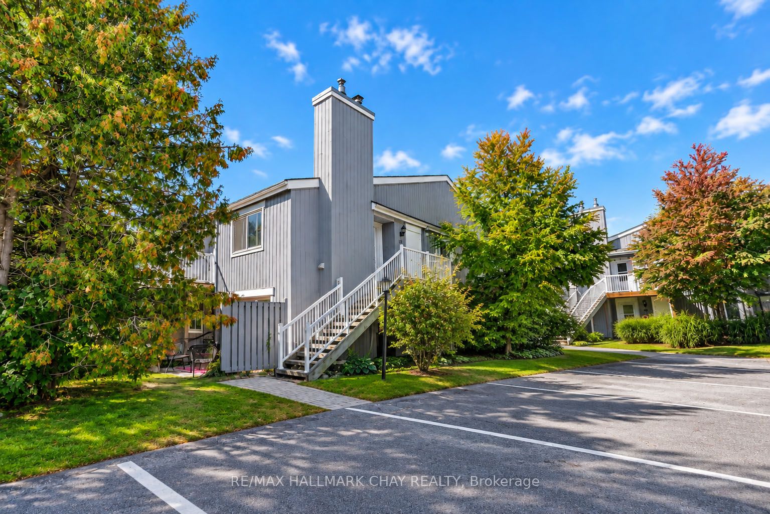 19 Dawson Drive 53 Property Photo 1