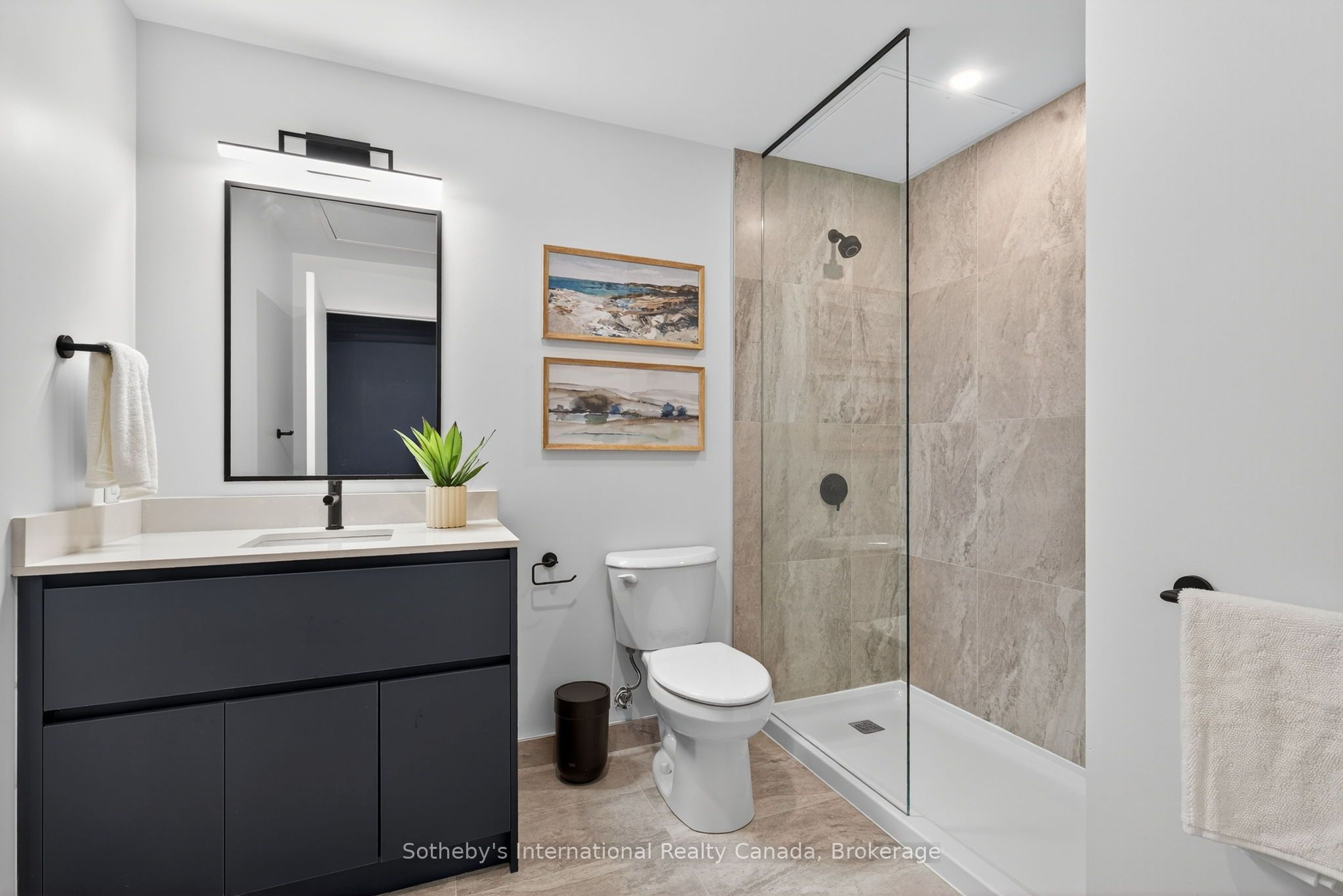 31 Huron Street 224 Property Photo 30