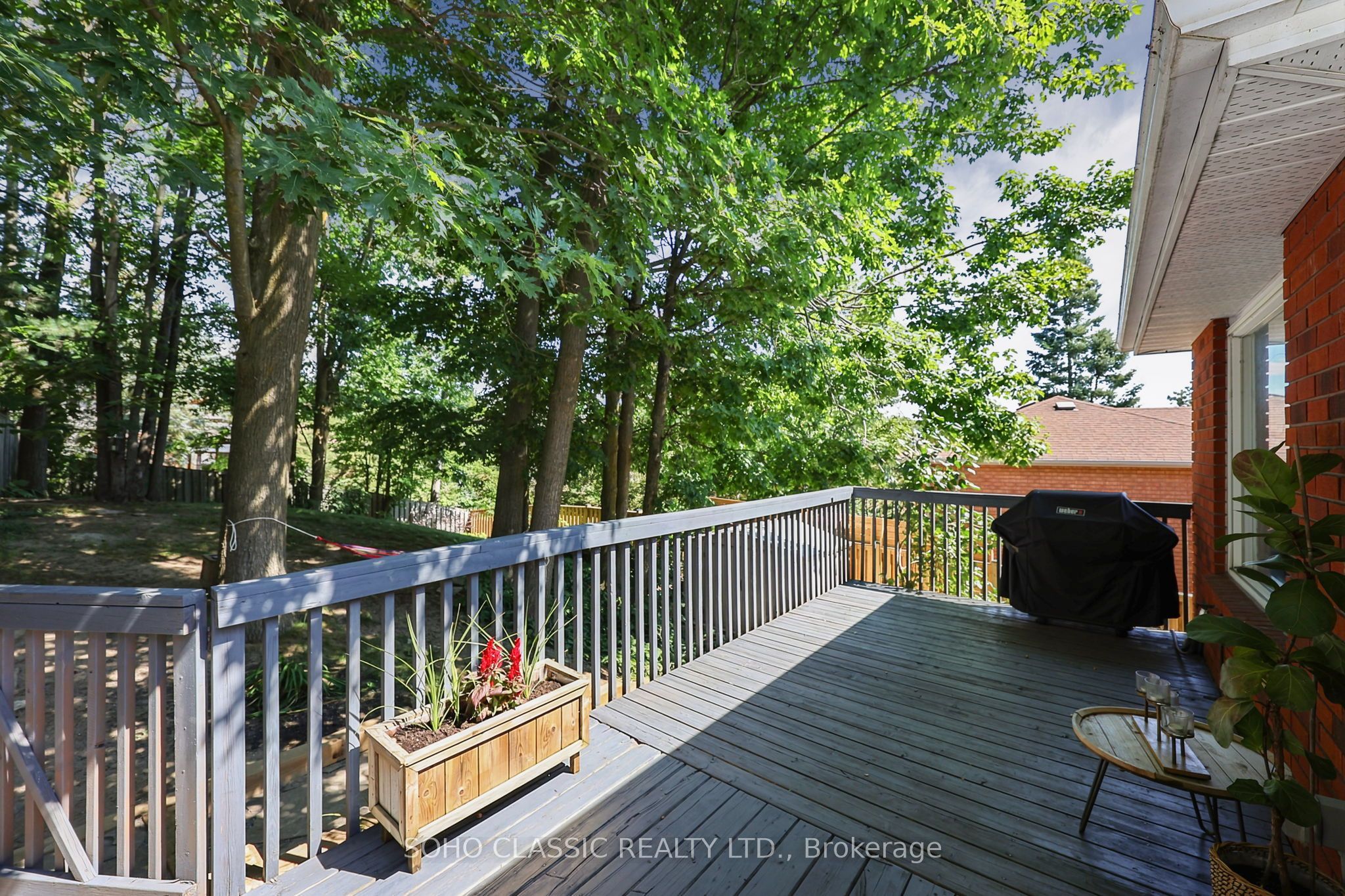 301 Leacock Drive Property Photo 37