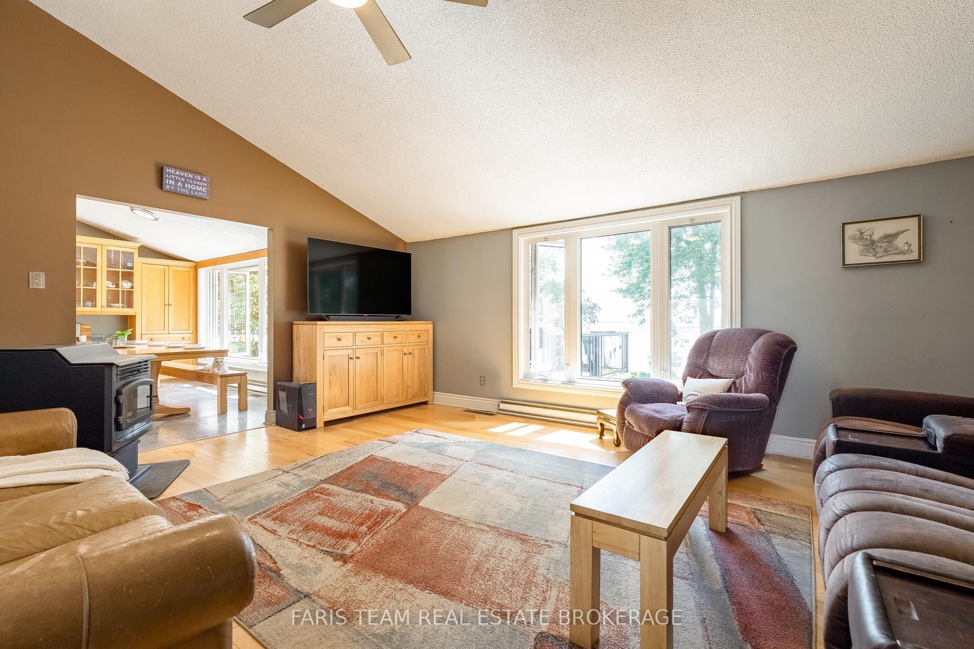 3299 Shoreview Drive Property Photo 13
