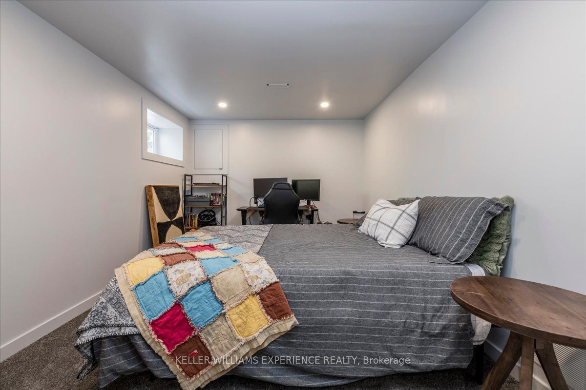 92 Johnson Street Property Photo 25