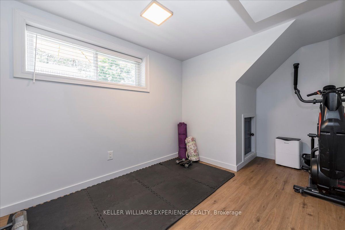 92 Johnson Street Property Photo 26
