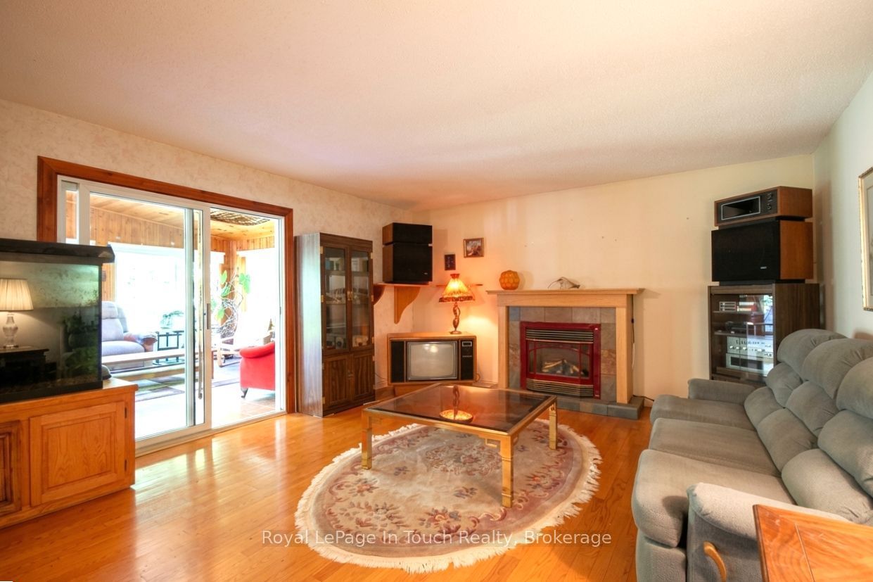24 Glacier Trail Property Photo 7