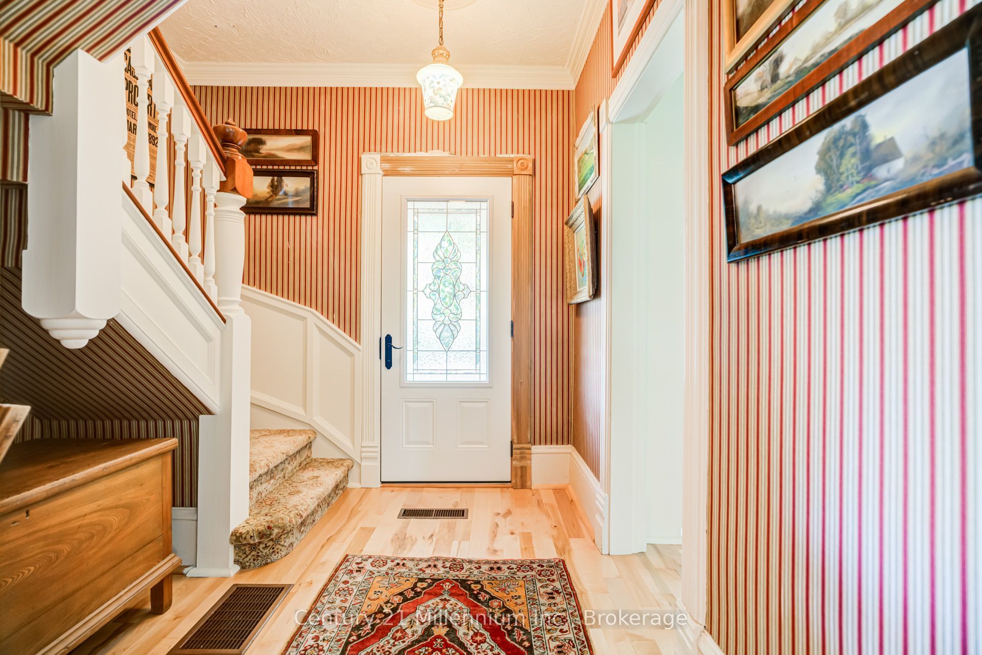 1851 6 Concession N Property Photo 5