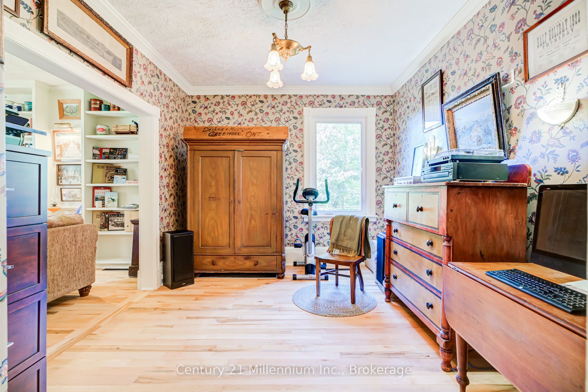 1851 6 Concession N Property Photo 8