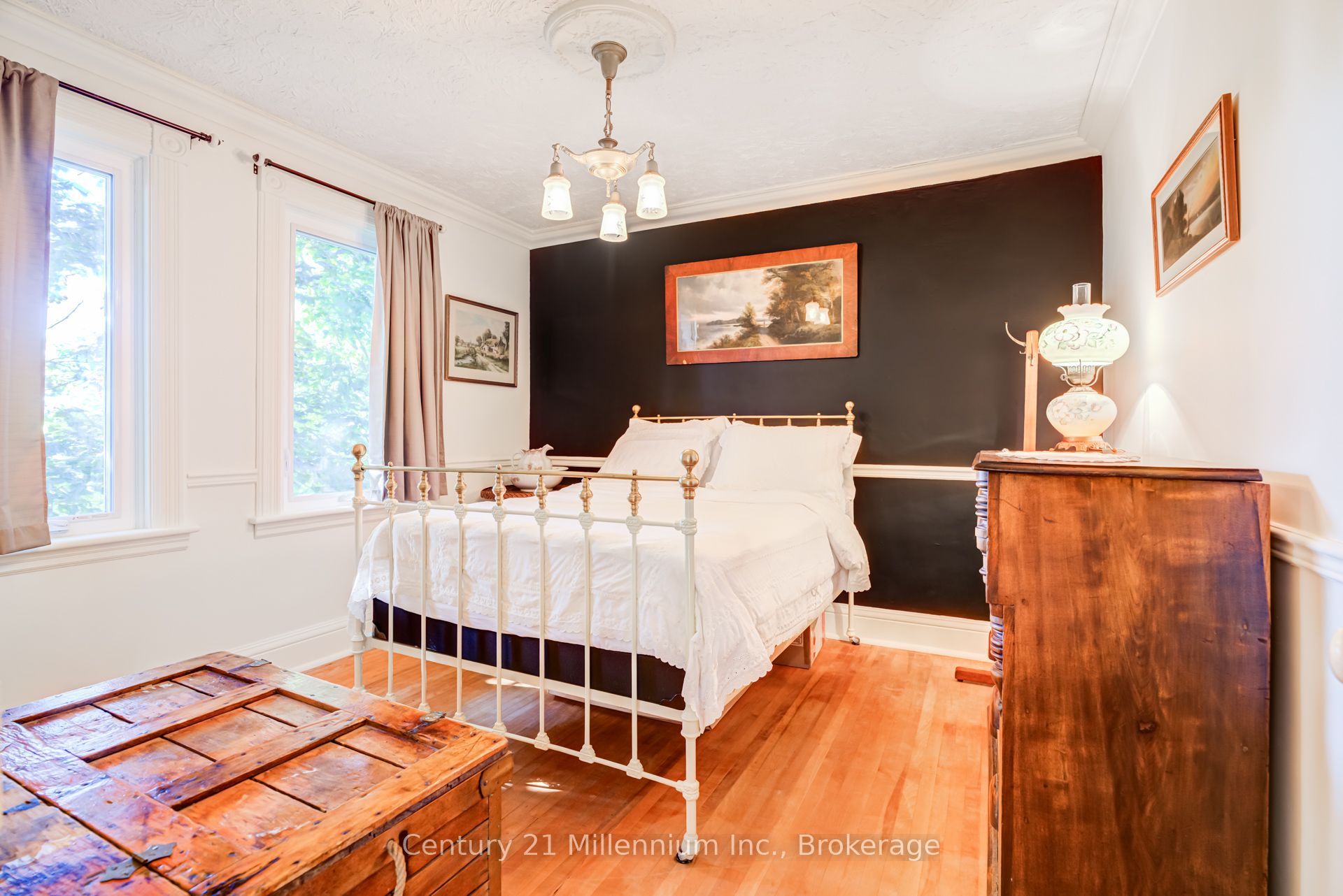 1851 6 Concession N Property Photo 20