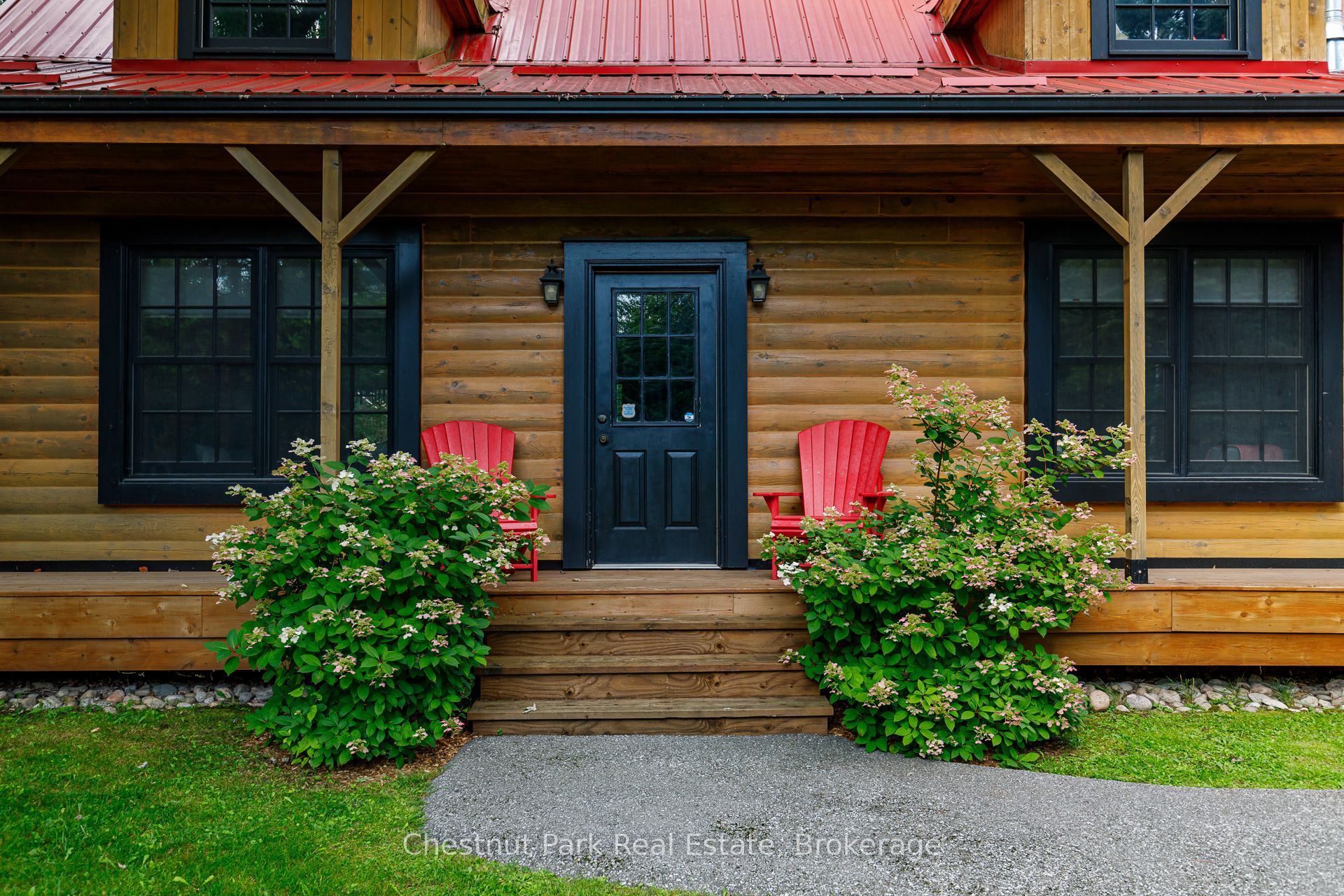 8390 Poplar Side Road Property Photo 1