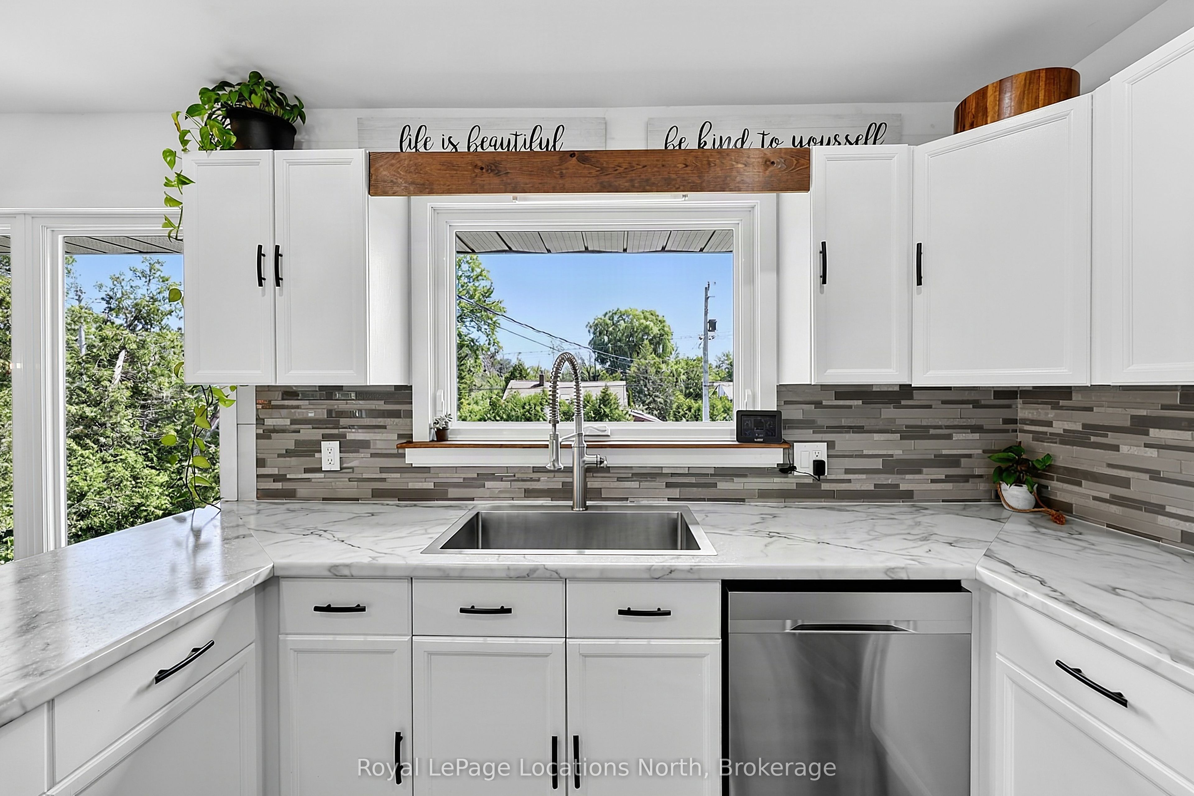 16 Huronia Pathway Property Photo 15