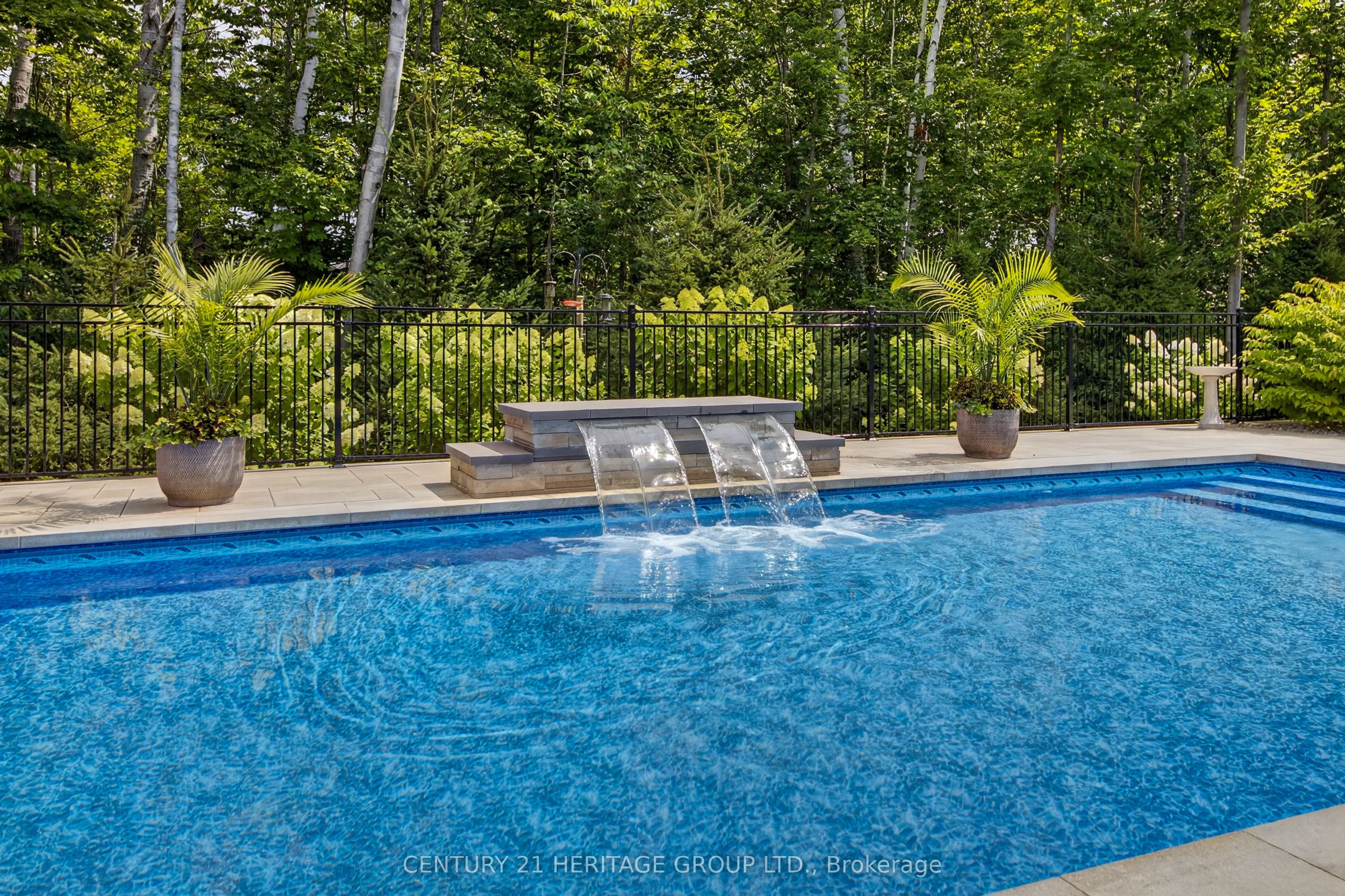 13 Byers Street Property Photo 21