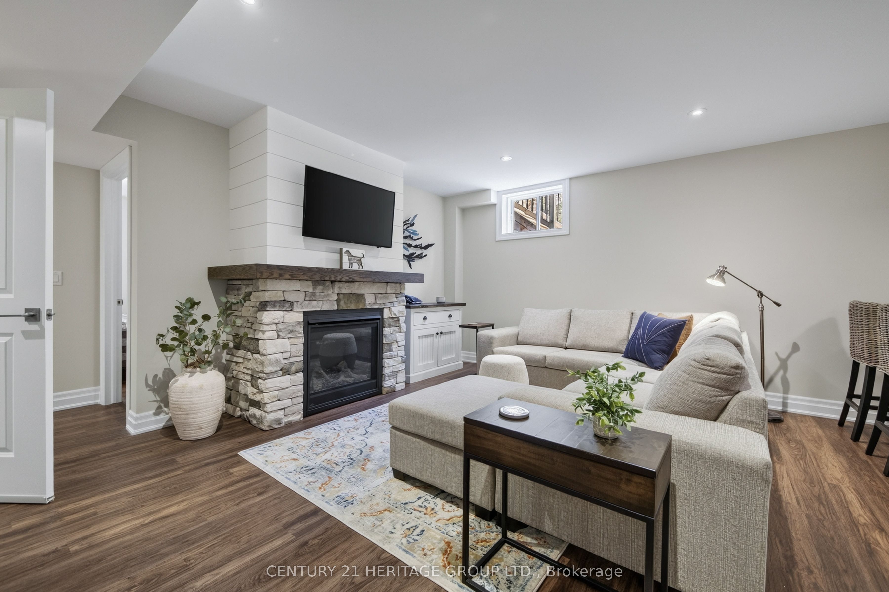 13 Byers Street Property Photo 40