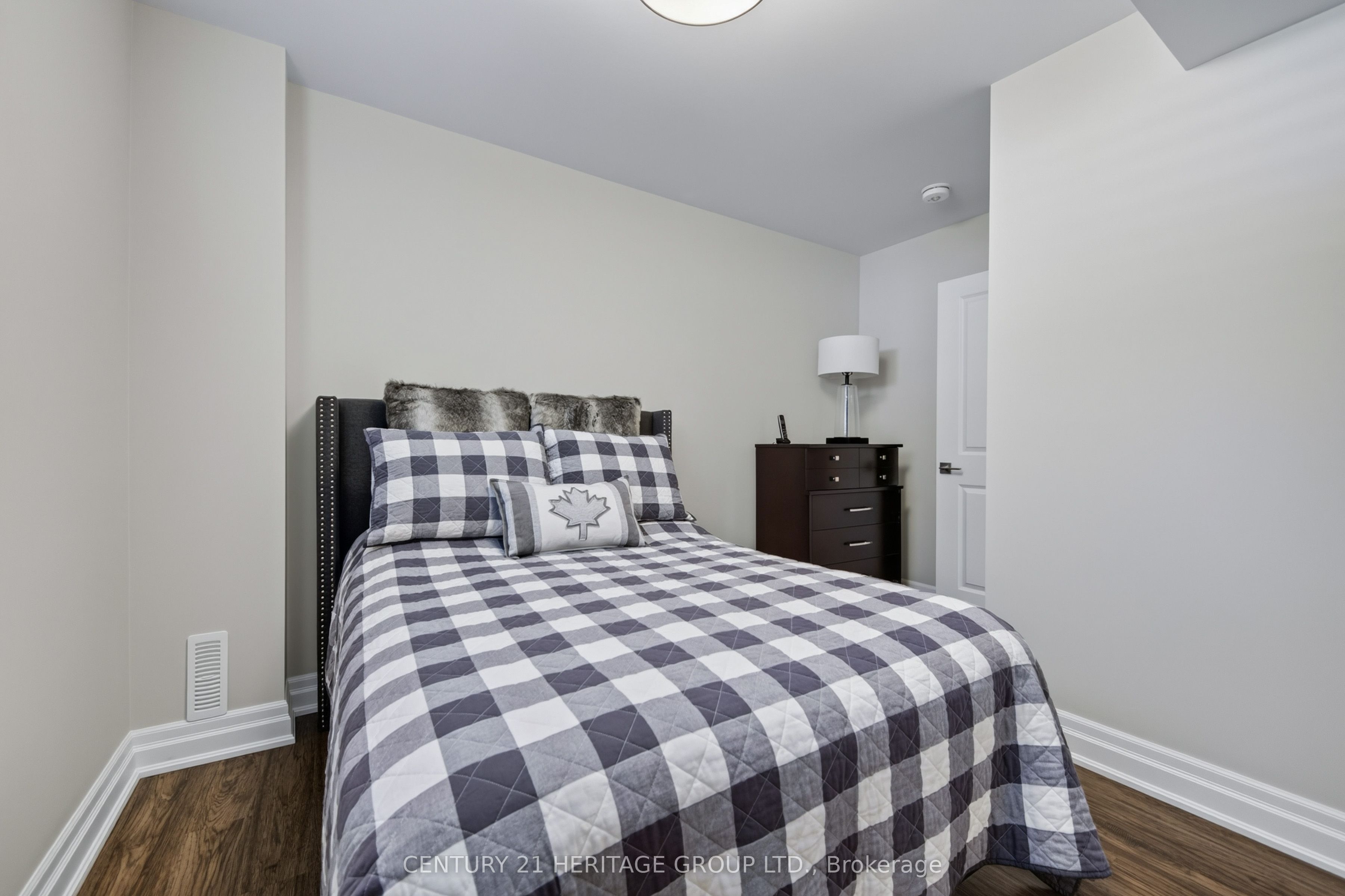 13 Byers Street Property Photo 44