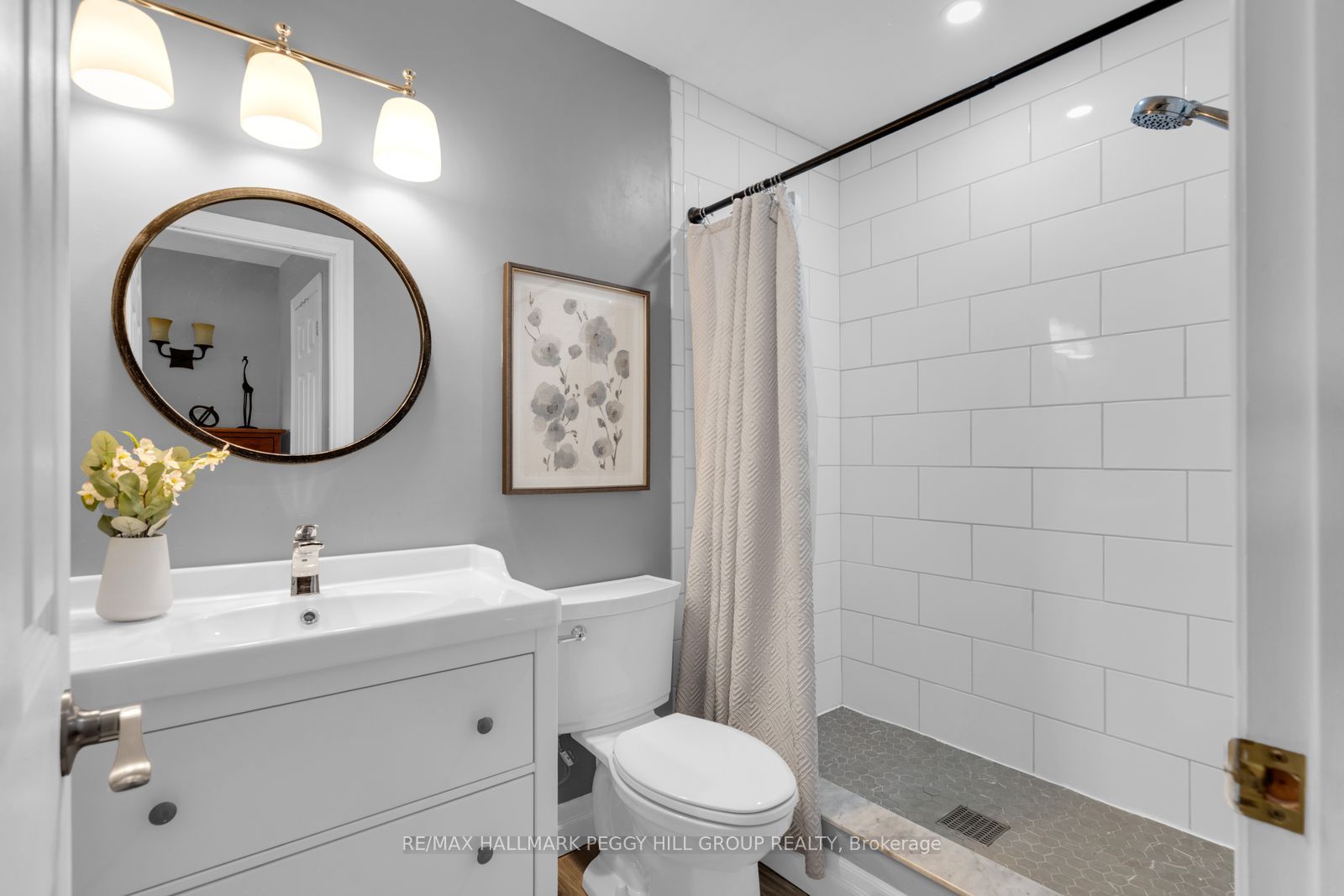 39 Howard Drive Property Photo 9