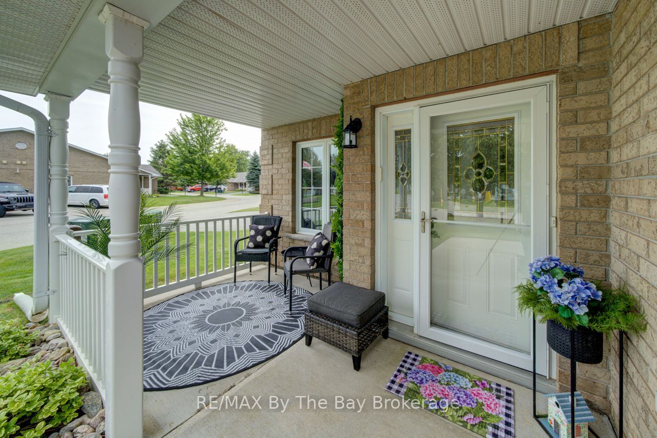 15 Meadow Lane Property Photo 2