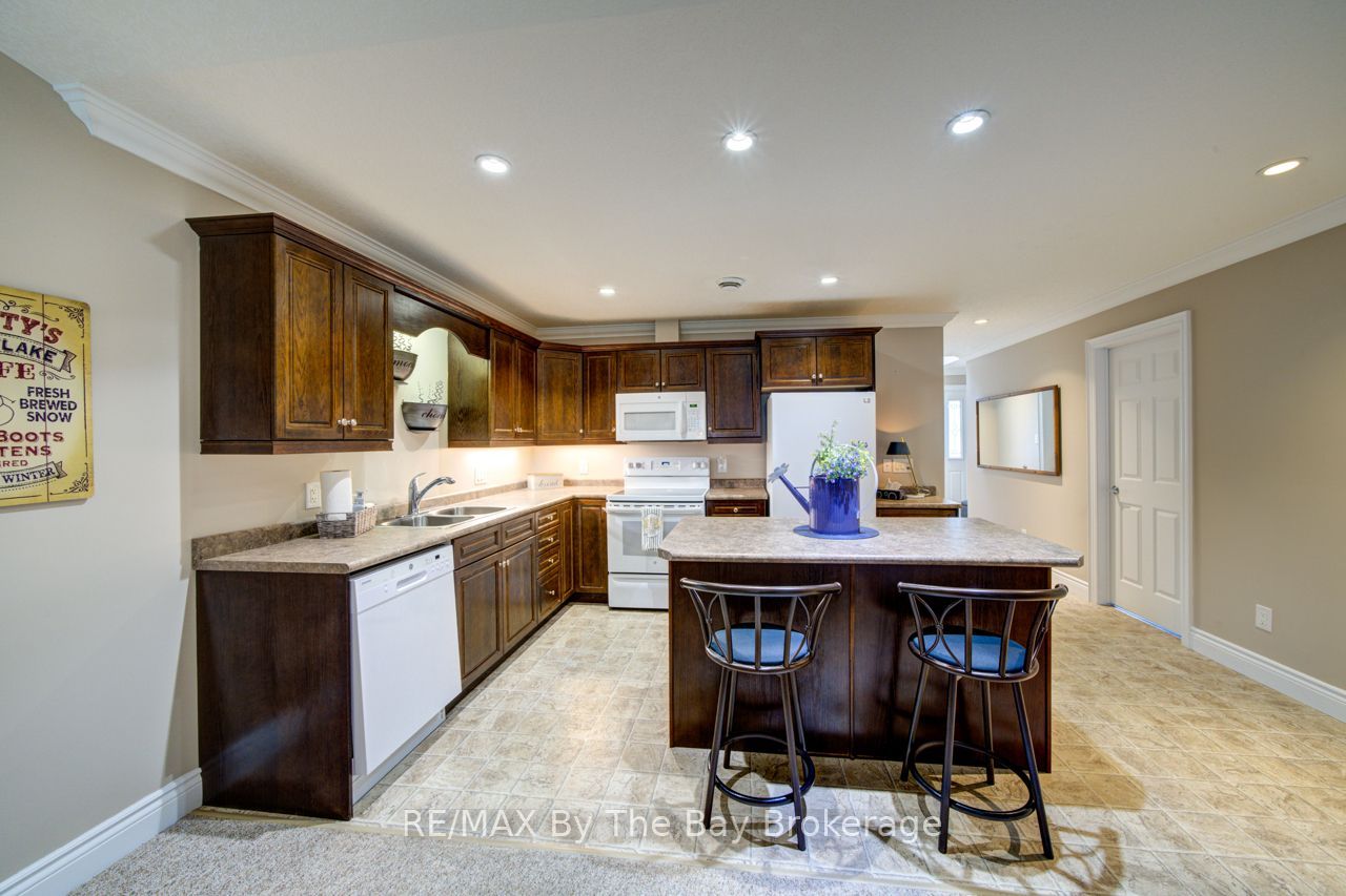 15 Meadow Lane Property Photo 13