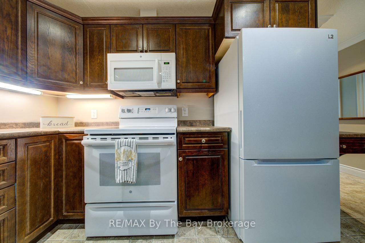 15 Meadow Lane Property Photo 14