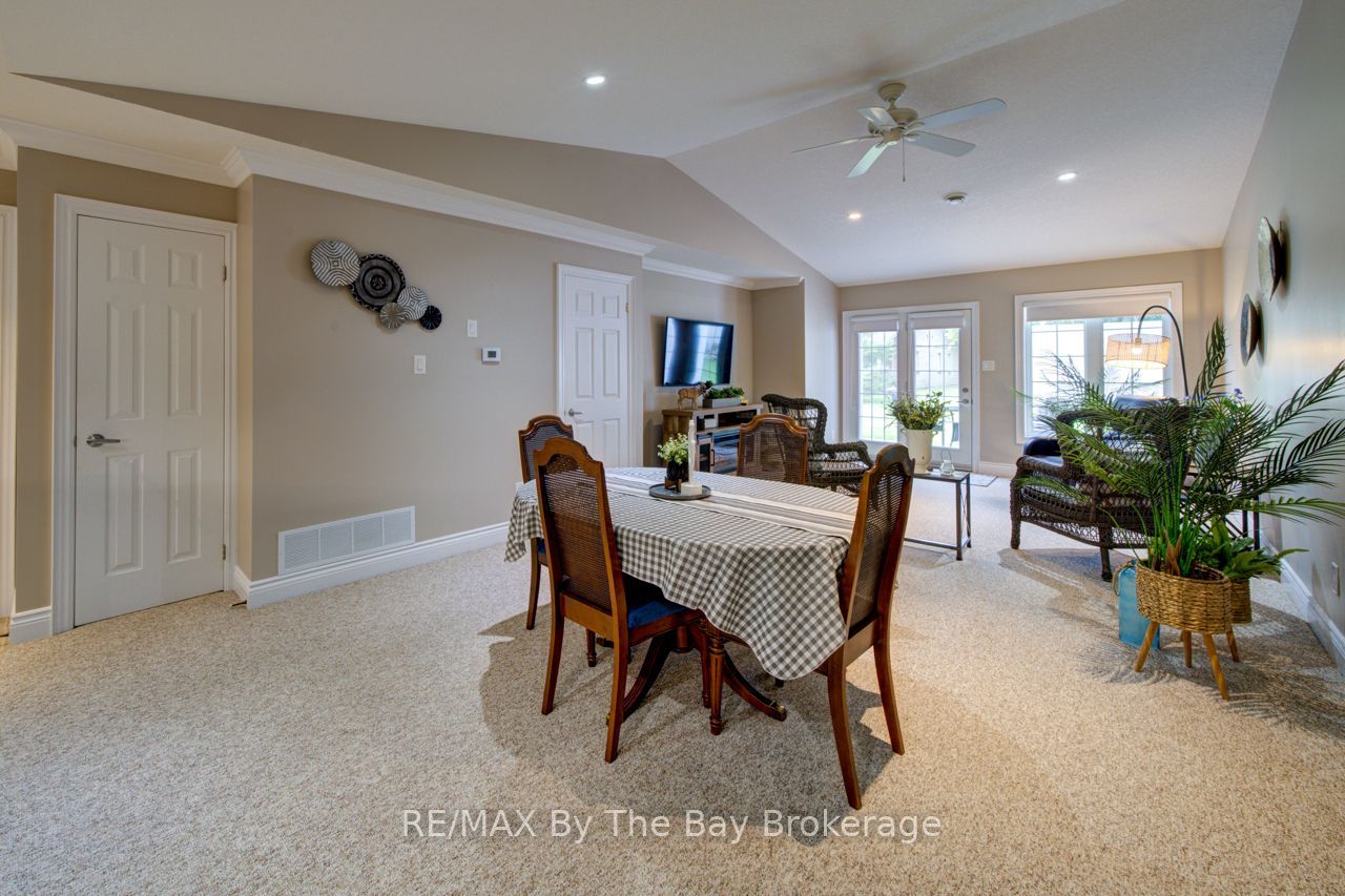 15 Meadow Lane Property Photo 18