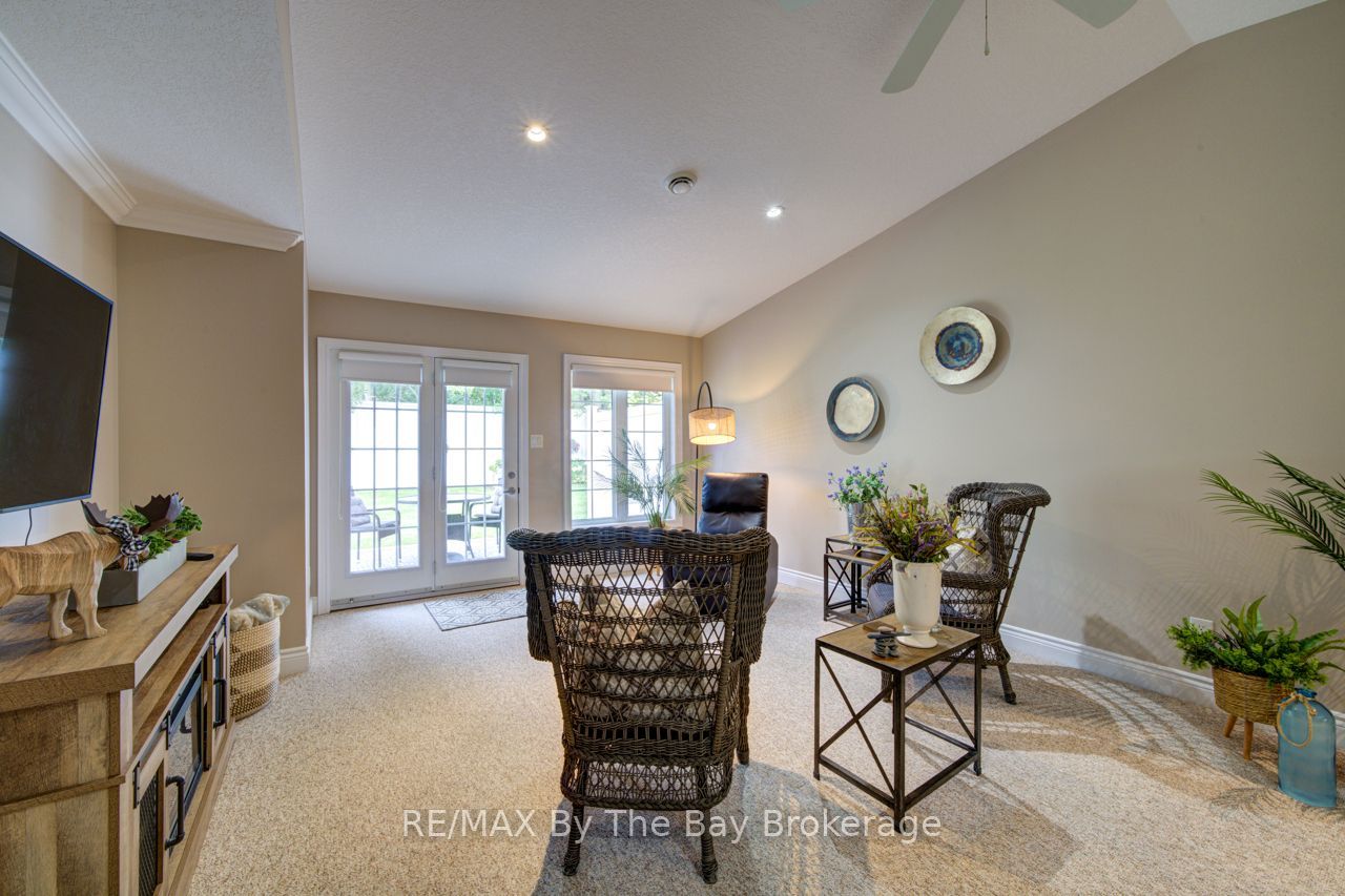 15 Meadow Lane Property Photo 21