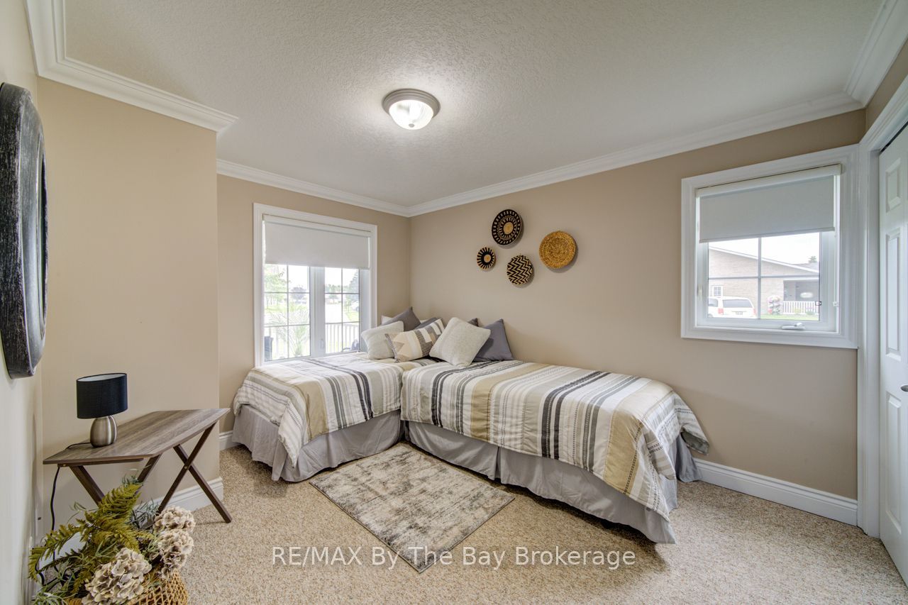 15 Meadow Lane Property Photo 31