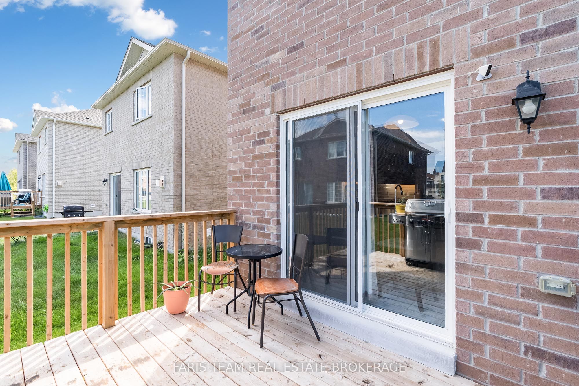 207 Cubitt Street Property Photo 27