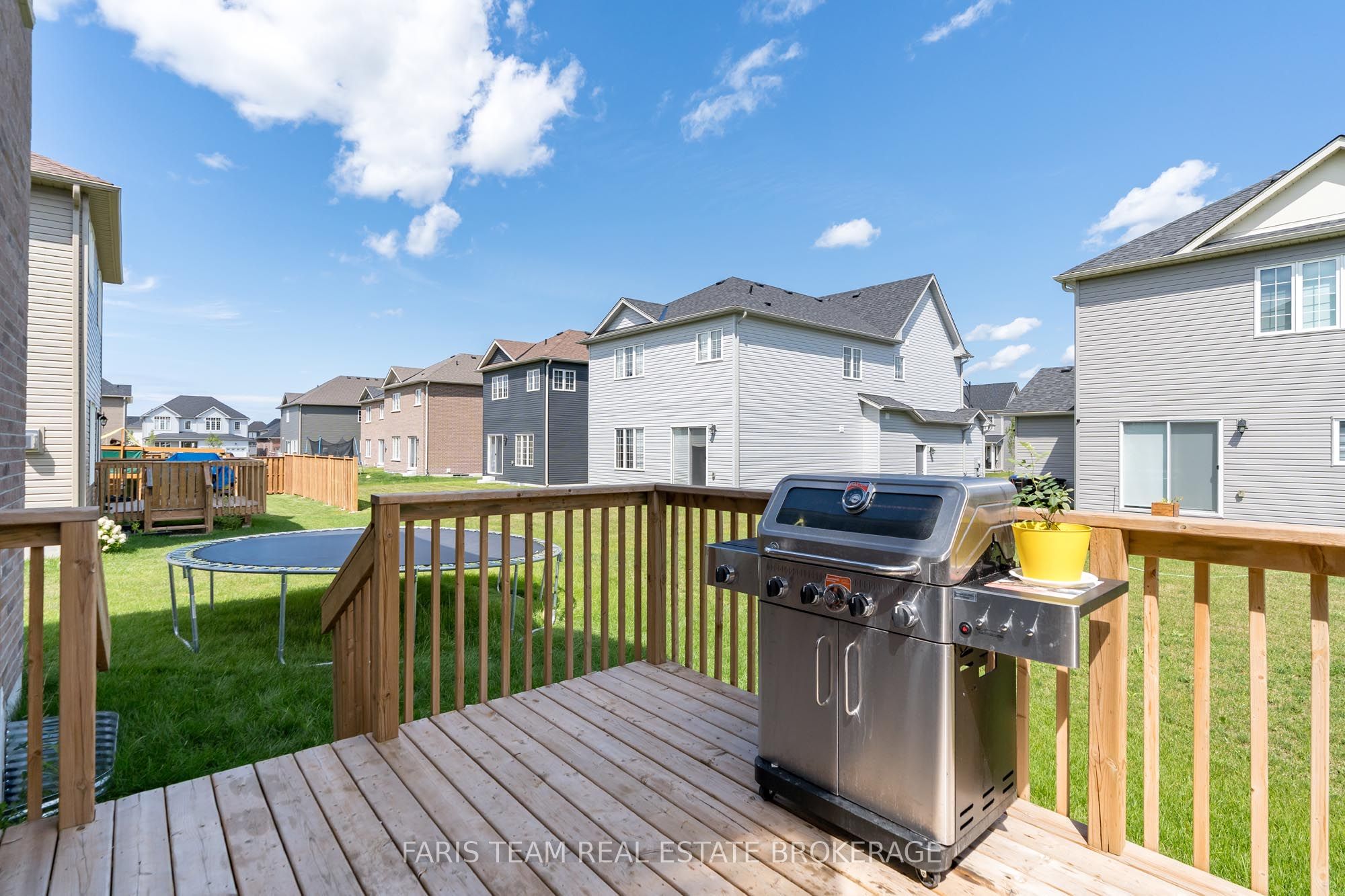 207 Cubitt Street Property Photo 28