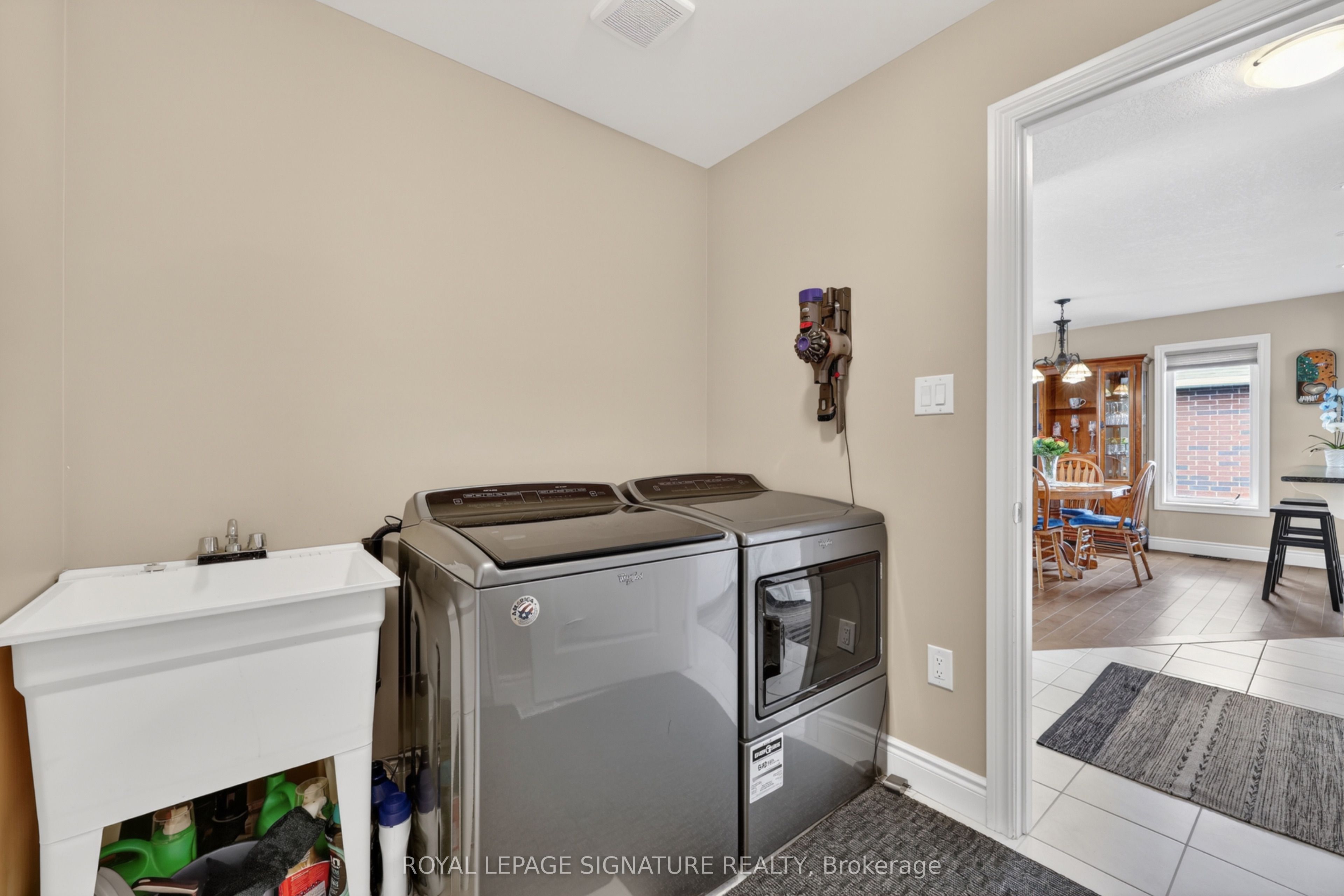 22 Hunter Avenue Property Photo 29