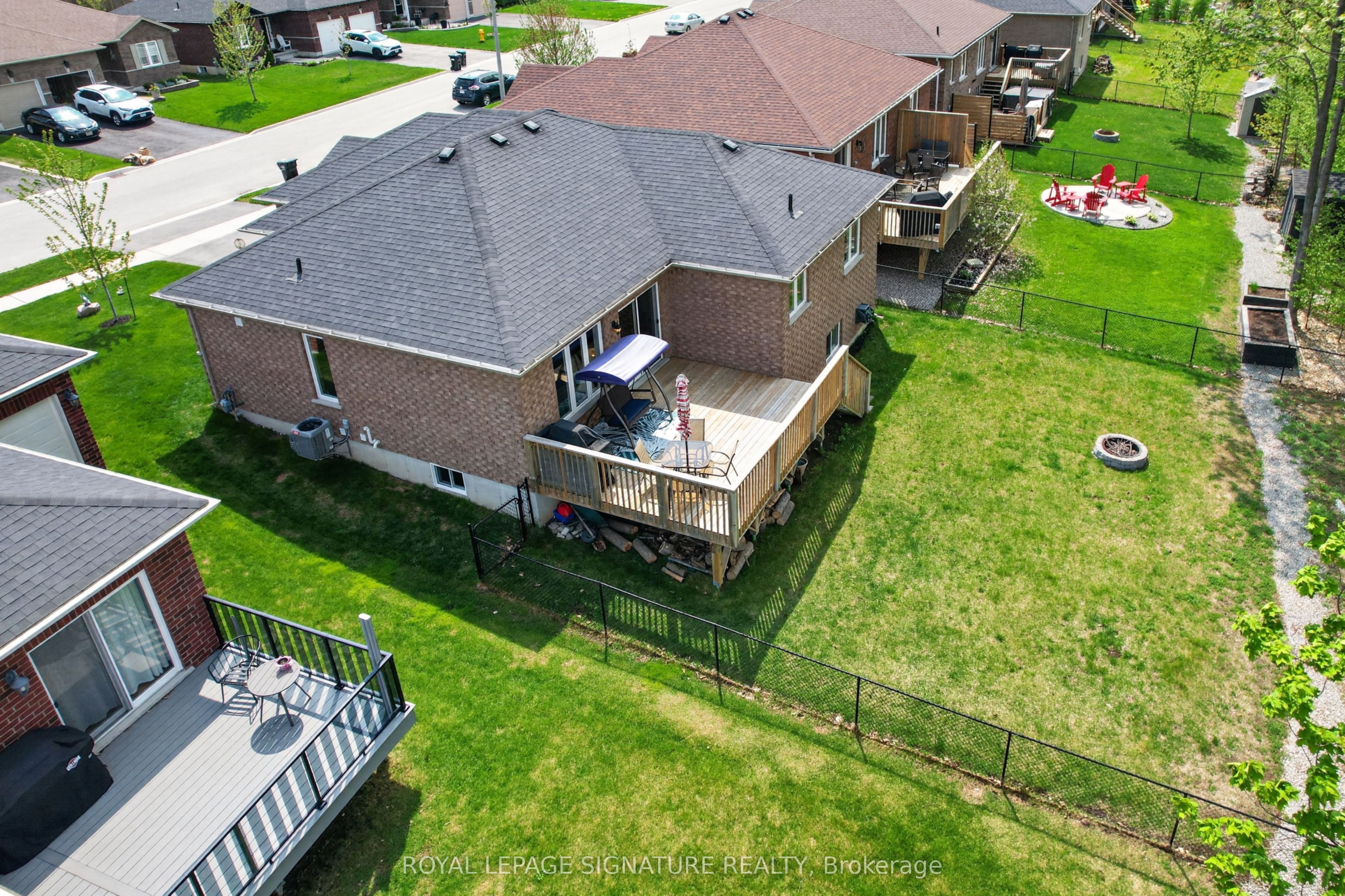 22 Hunter Avenue Property Photo 44