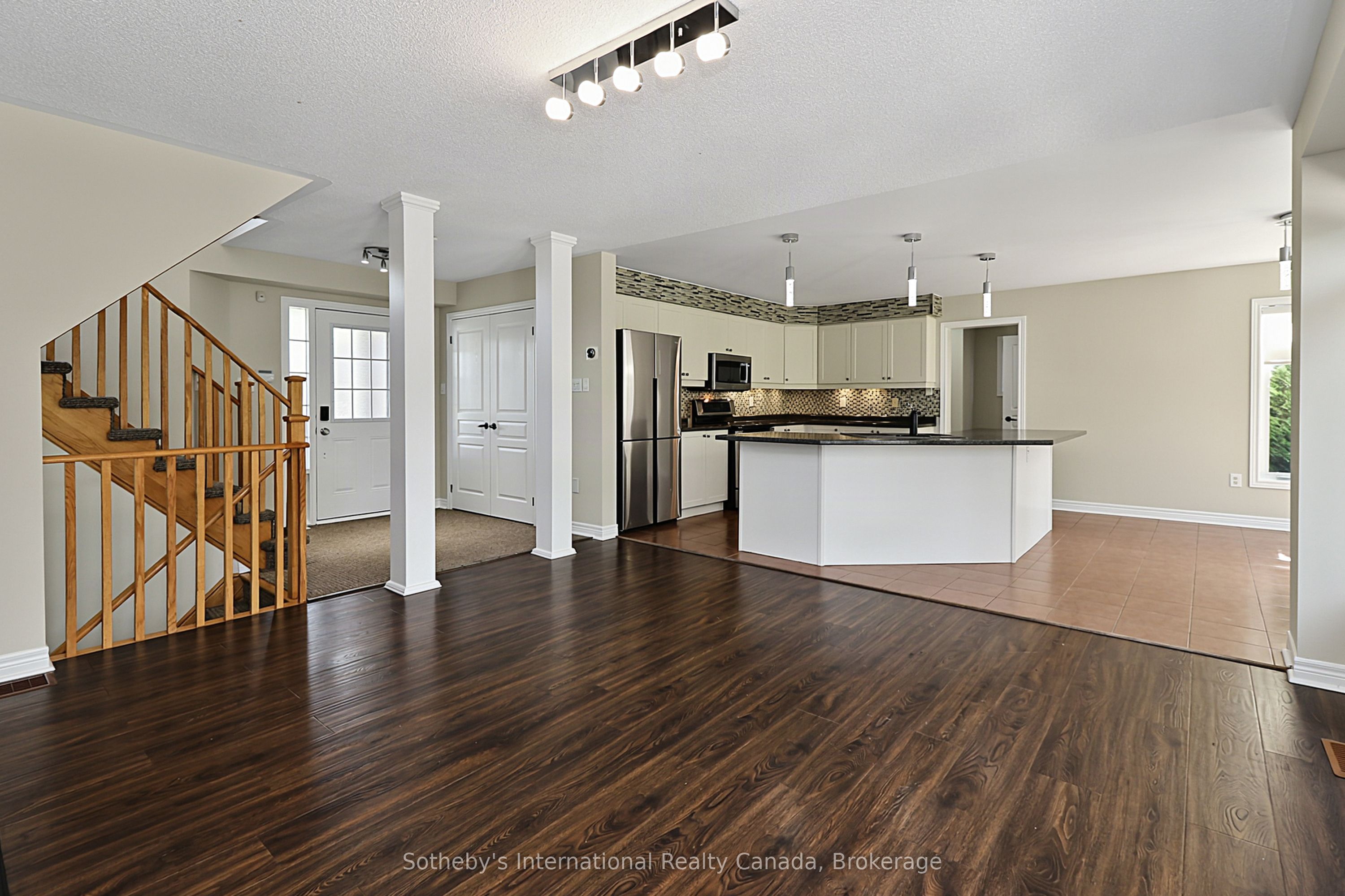 28 Barrington Trail Property Photo 15
