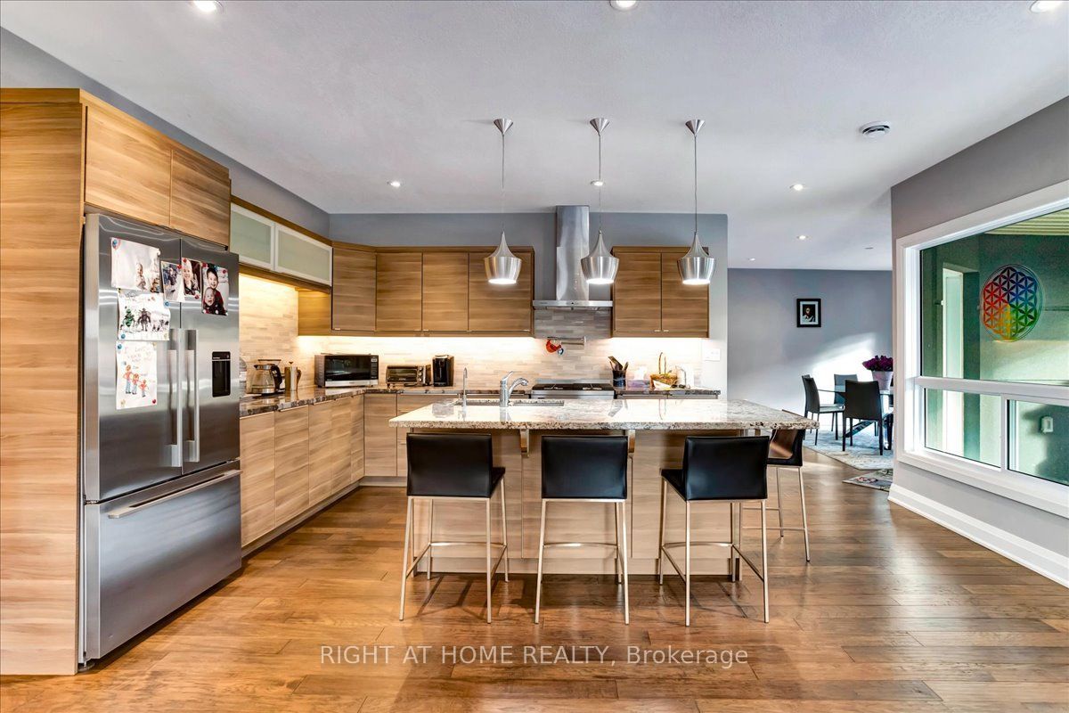 88 Cook Street Property Photo 11